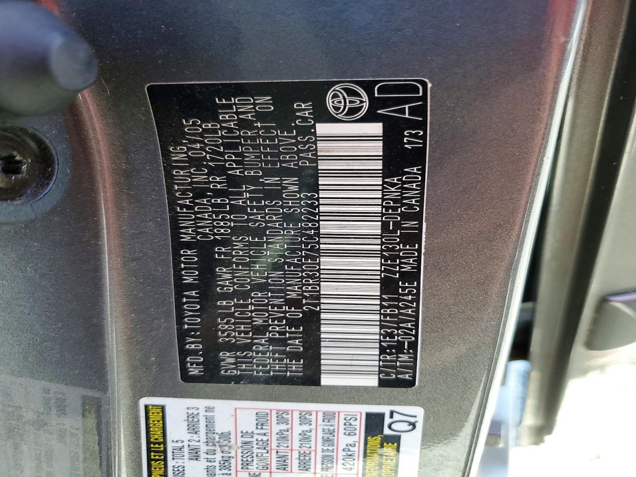 2005 Toyota Corolla Le Gray vin: 2T1BR30E75C482233