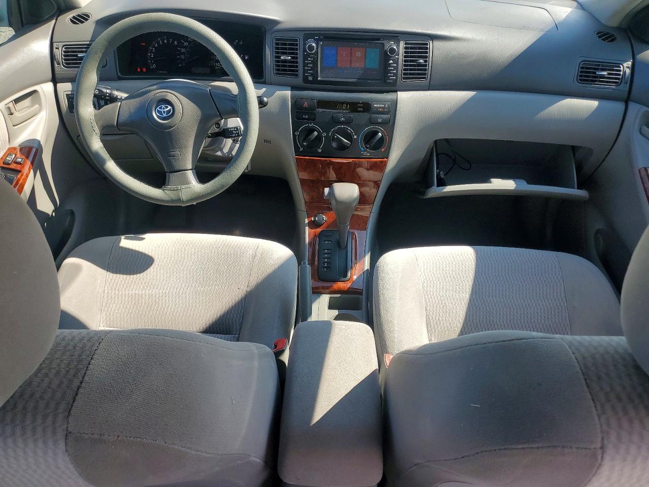 2005 Toyota Corolla Le Silver vin: 2T1BR30E75C487223