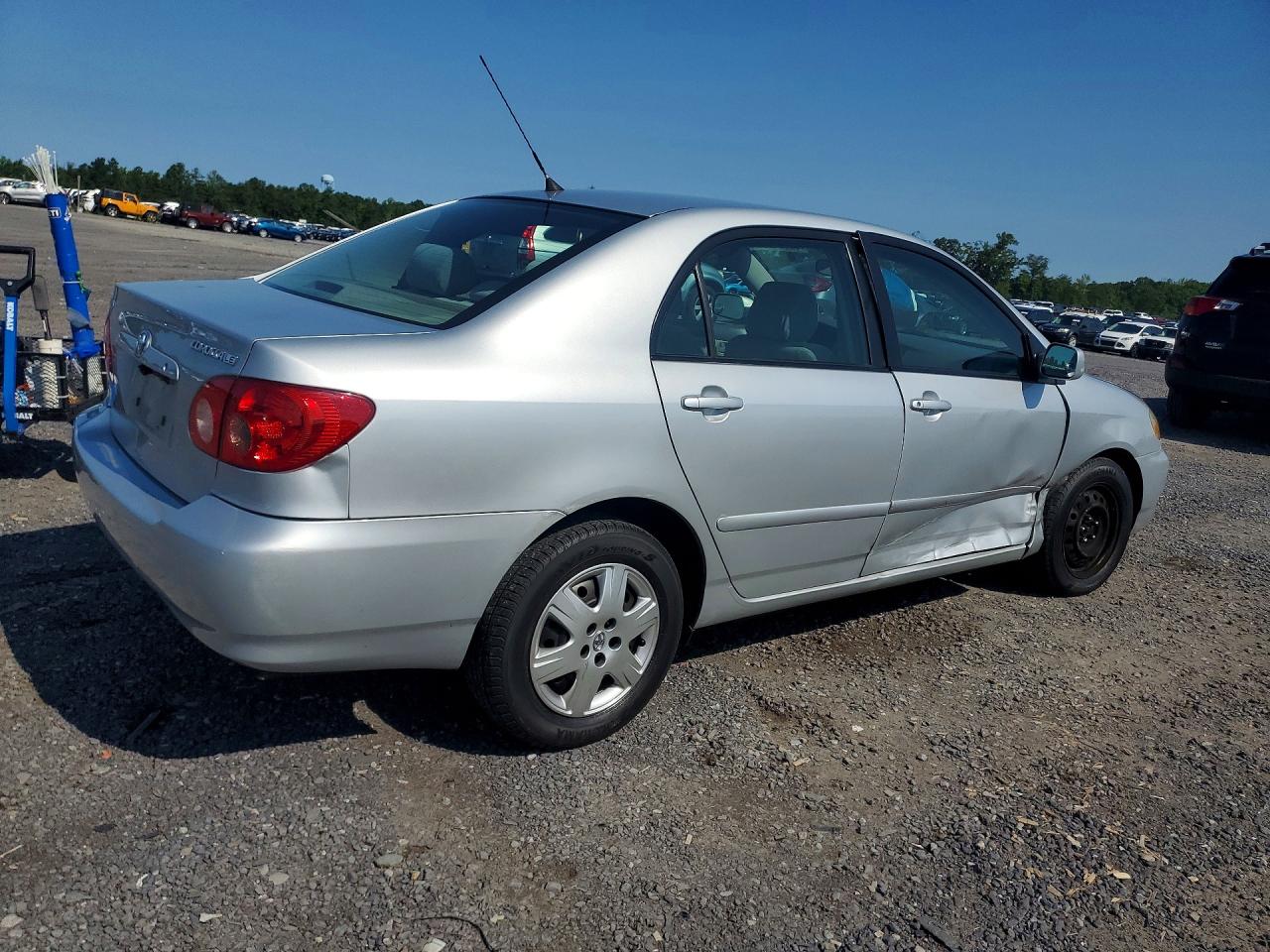 2005 Toyota Corolla Le Silver vin: 2T1BR30E75C487223