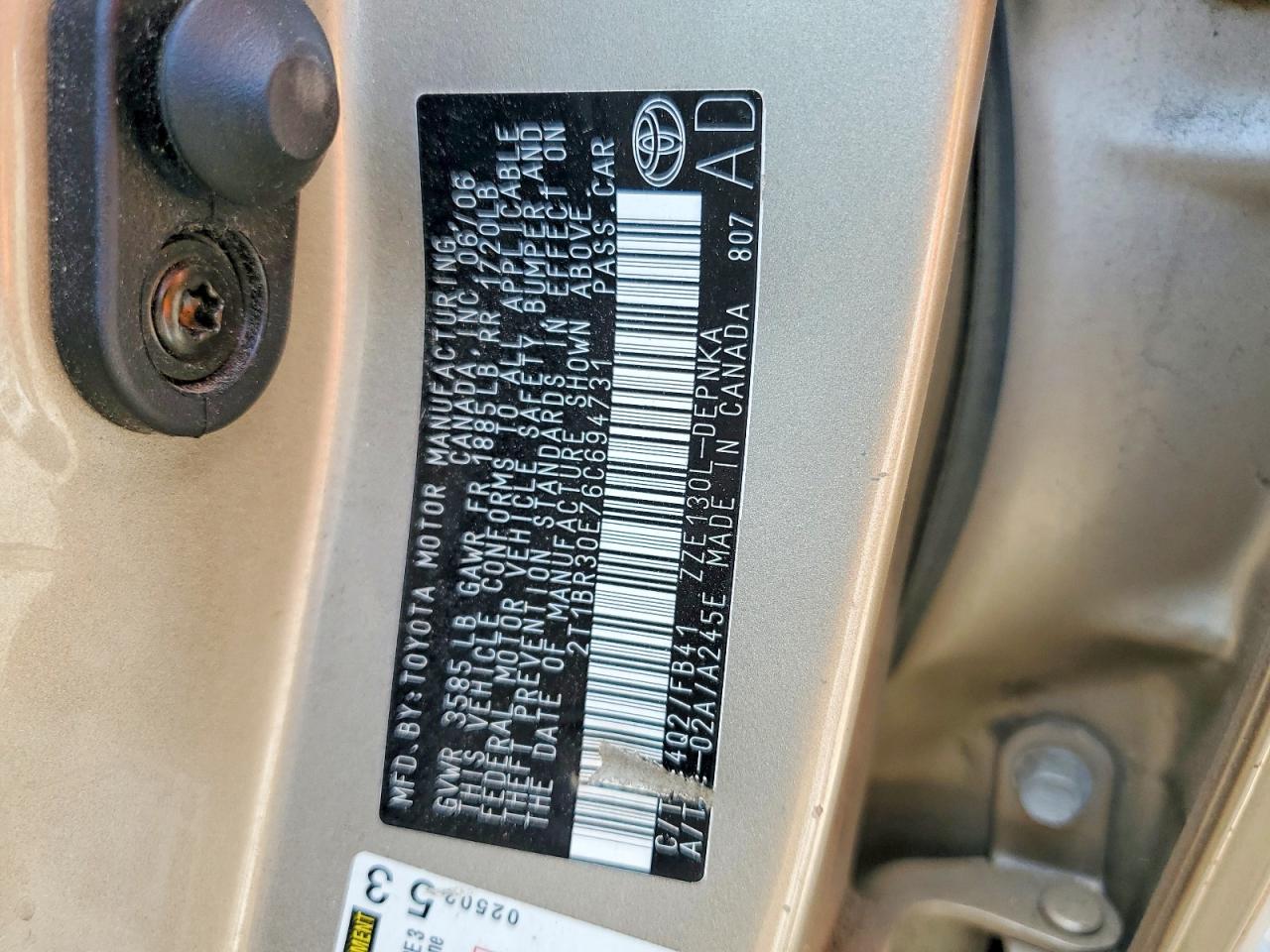 2006 Toyota Corolla Tan vin: 2T1BR30E76C694731