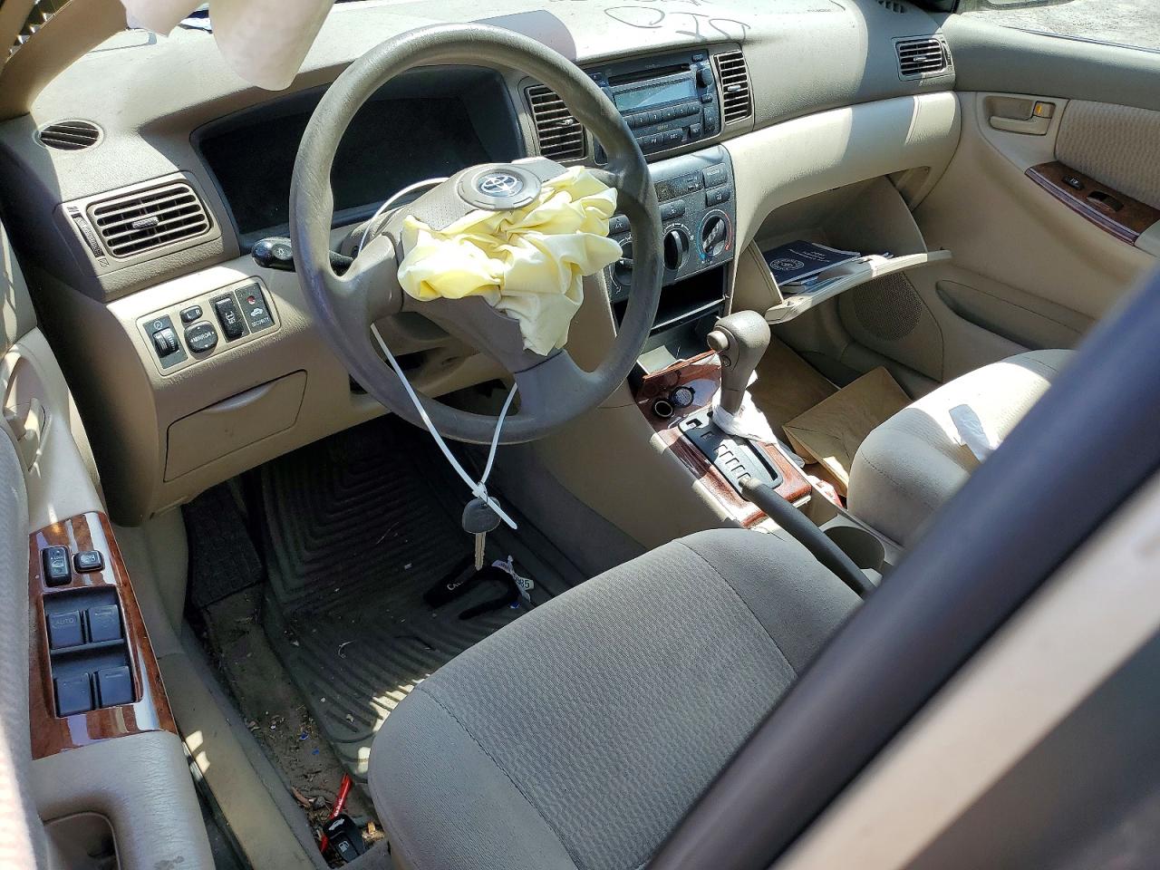 2006 Toyota Corolla Tan vin: 2T1BR30E76C694731