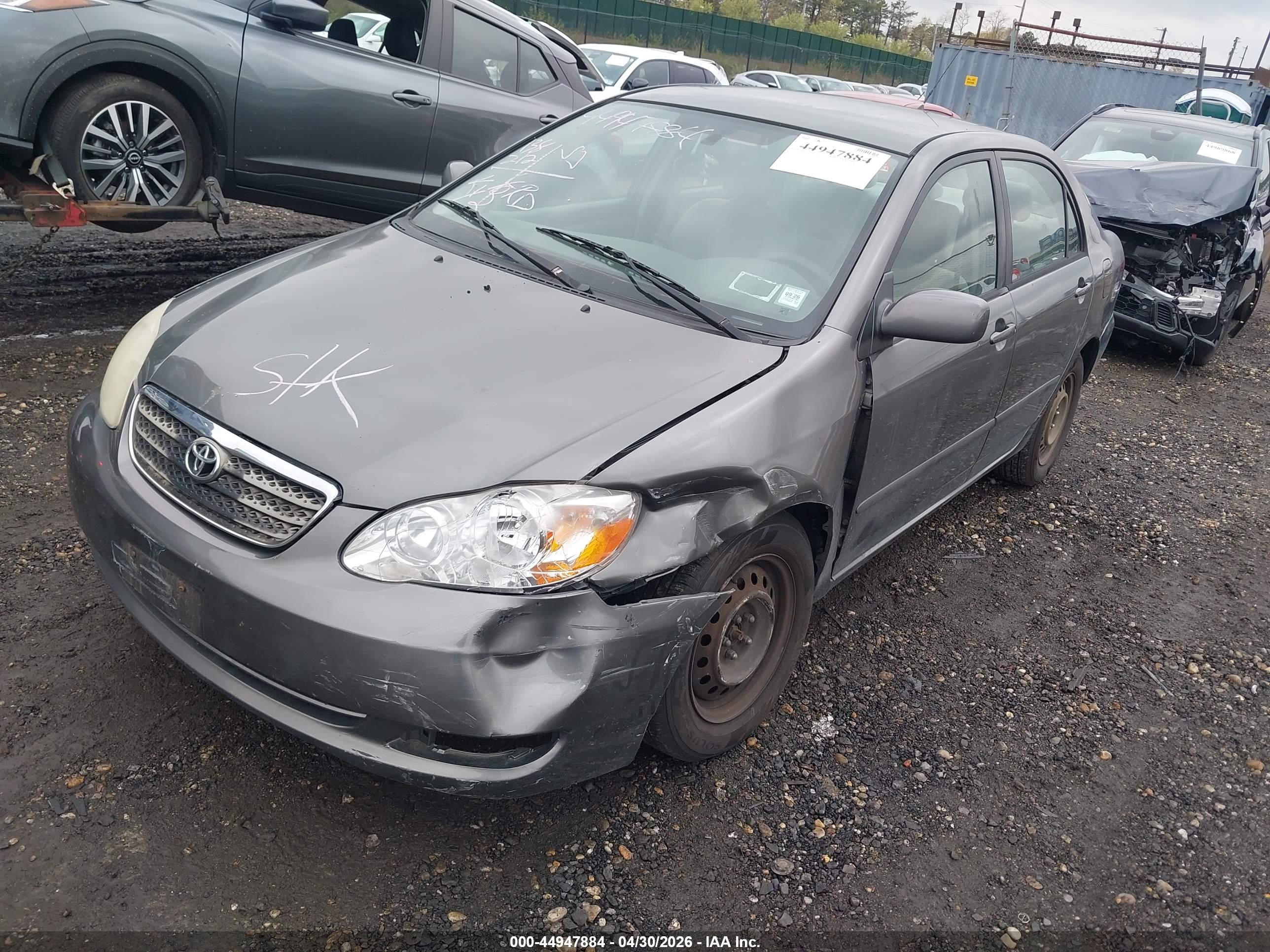 2008 Toyota Corolla Le Gray vin: 2T1BR30E88C916003