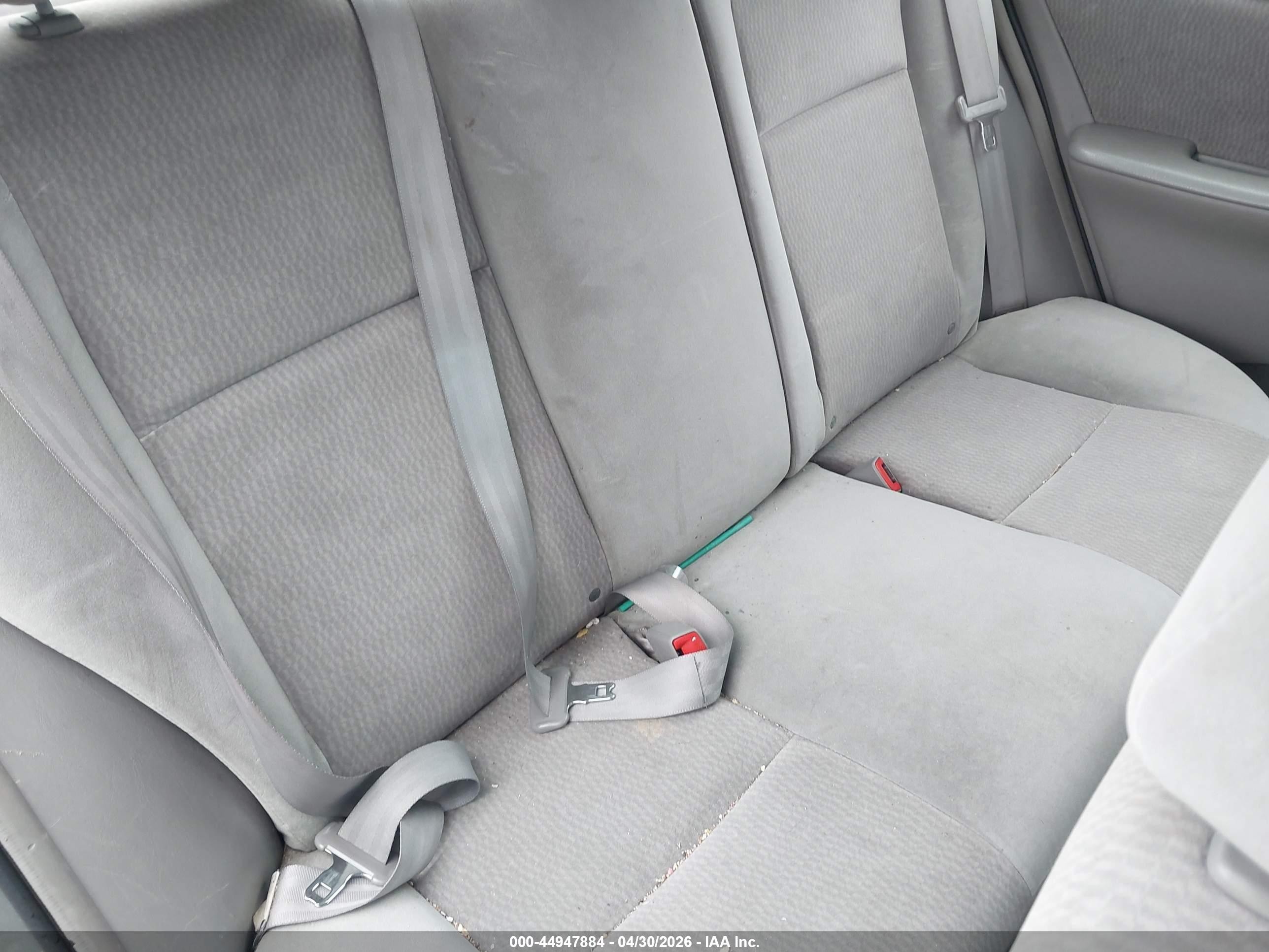 2008 Toyota Corolla Le Gray vin: 2T1BR30E88C916003