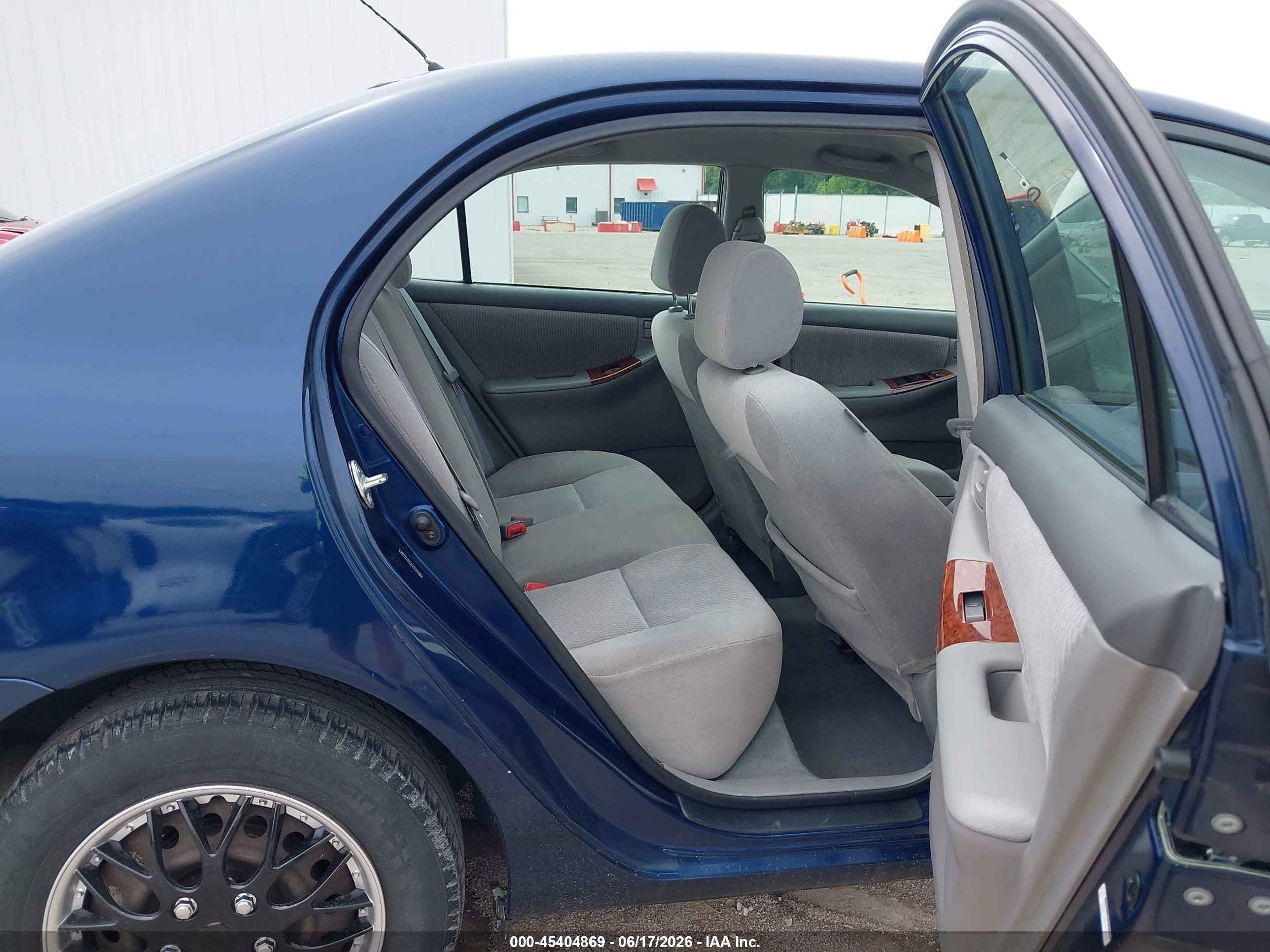 2006 Toyota Corolla Le Blue vin: 2T1BR30E96C680829
