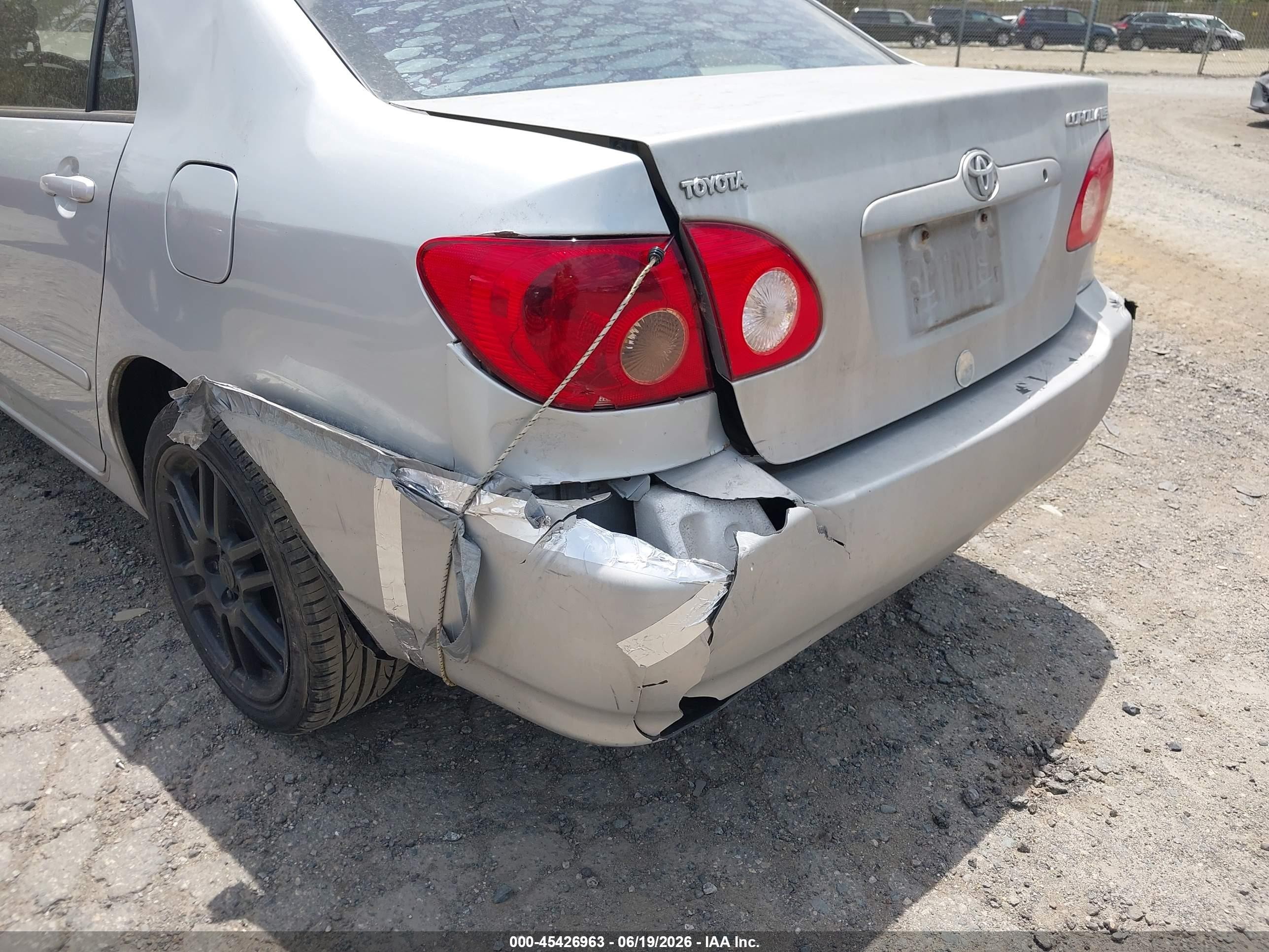 2005 Toyota Corolla Le Silver vin: 2T1BR30EX5C448691