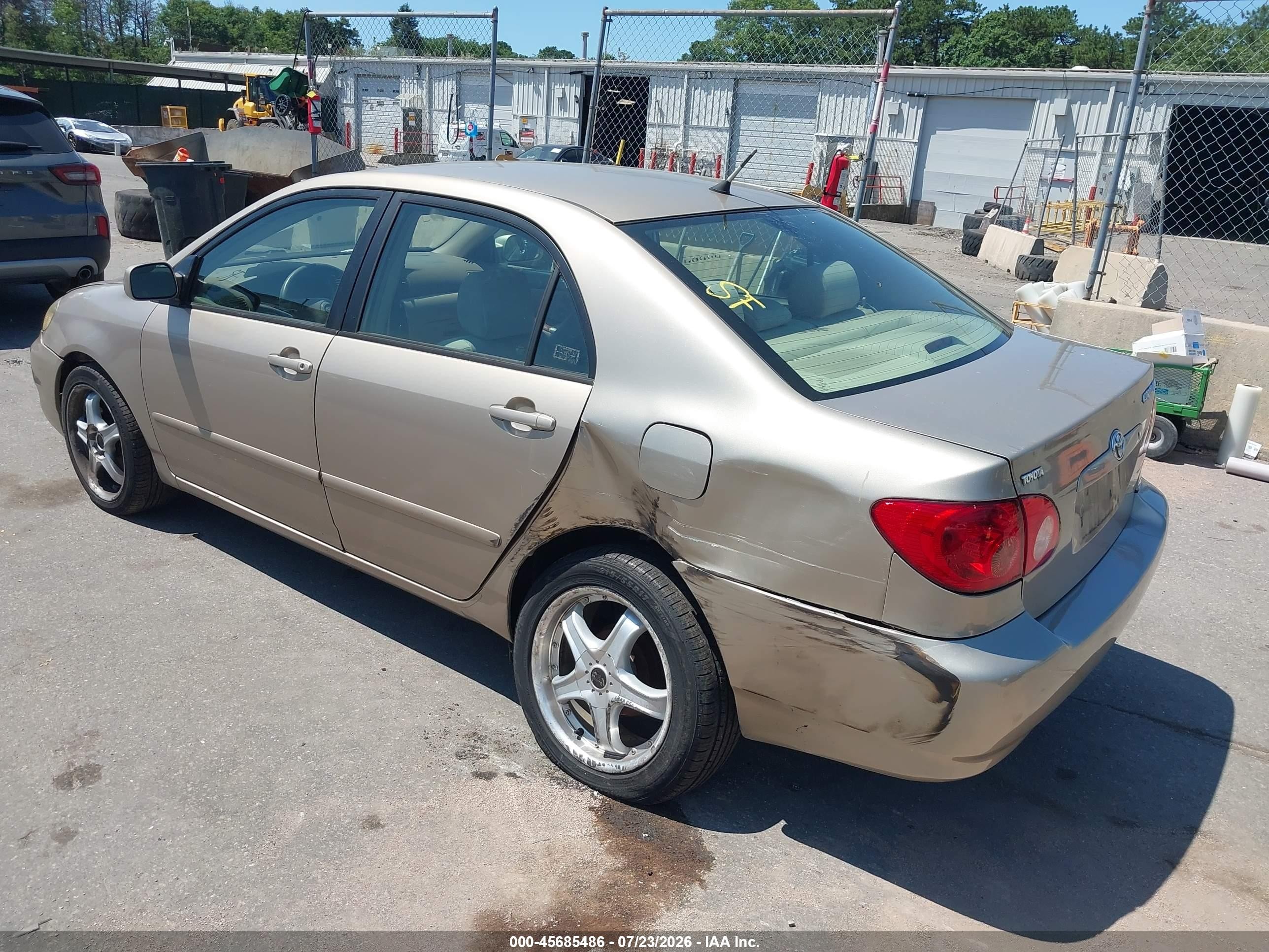 2005 Toyota Corolla Le Beige vin: 2T1BR30EX5C500353