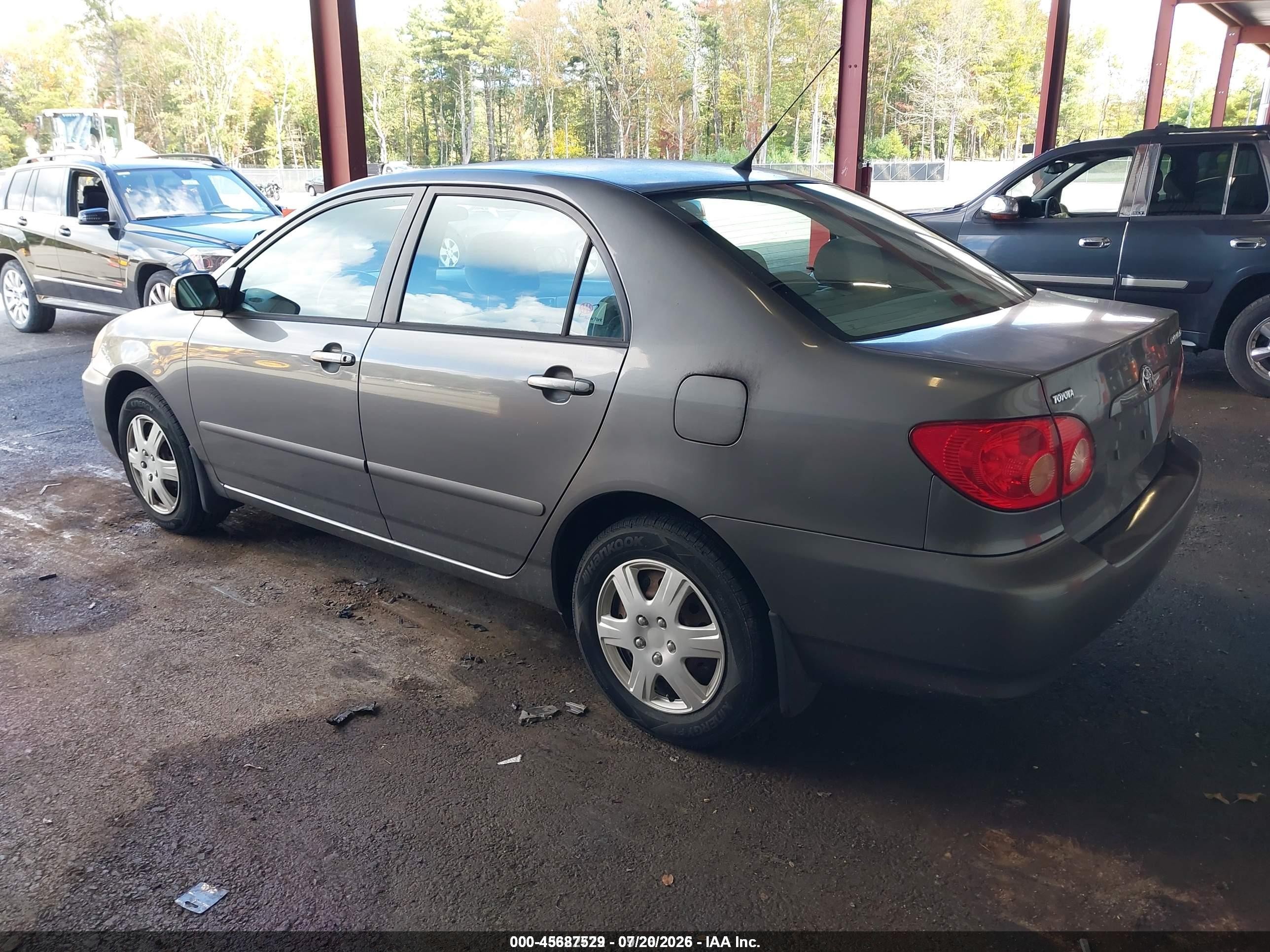 2006 Toyota Corolla Le Gold vin: 2T1BR30EX6C620431