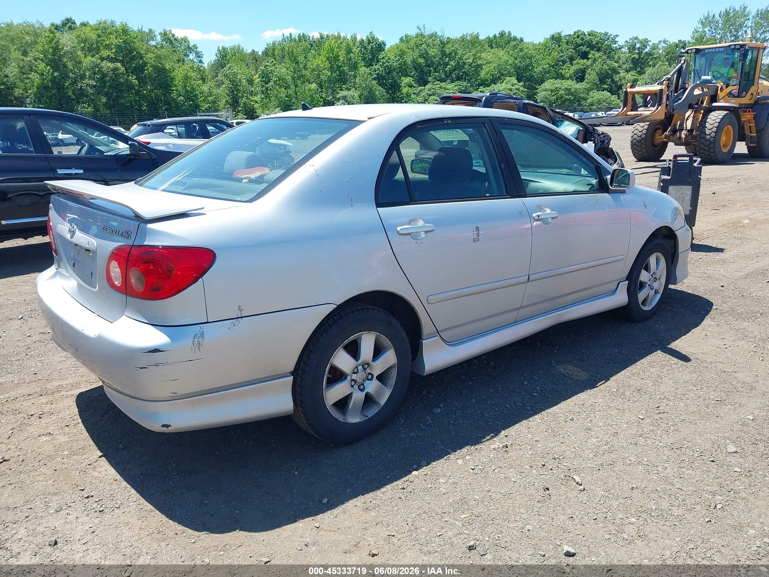 2008 Toyota Corolla S Silver vin: 2T1BR30EX8C895445