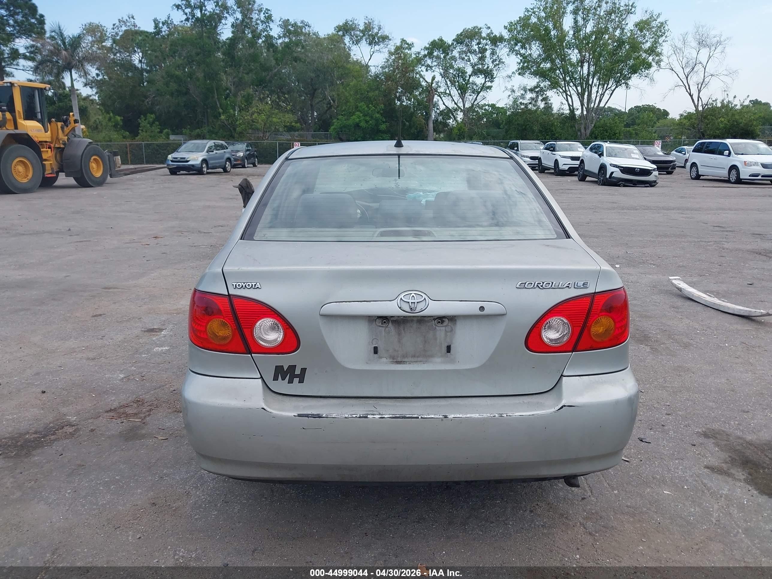 2003 Toyota Corolla Le Silver vin: 2T1BR32E03C107570