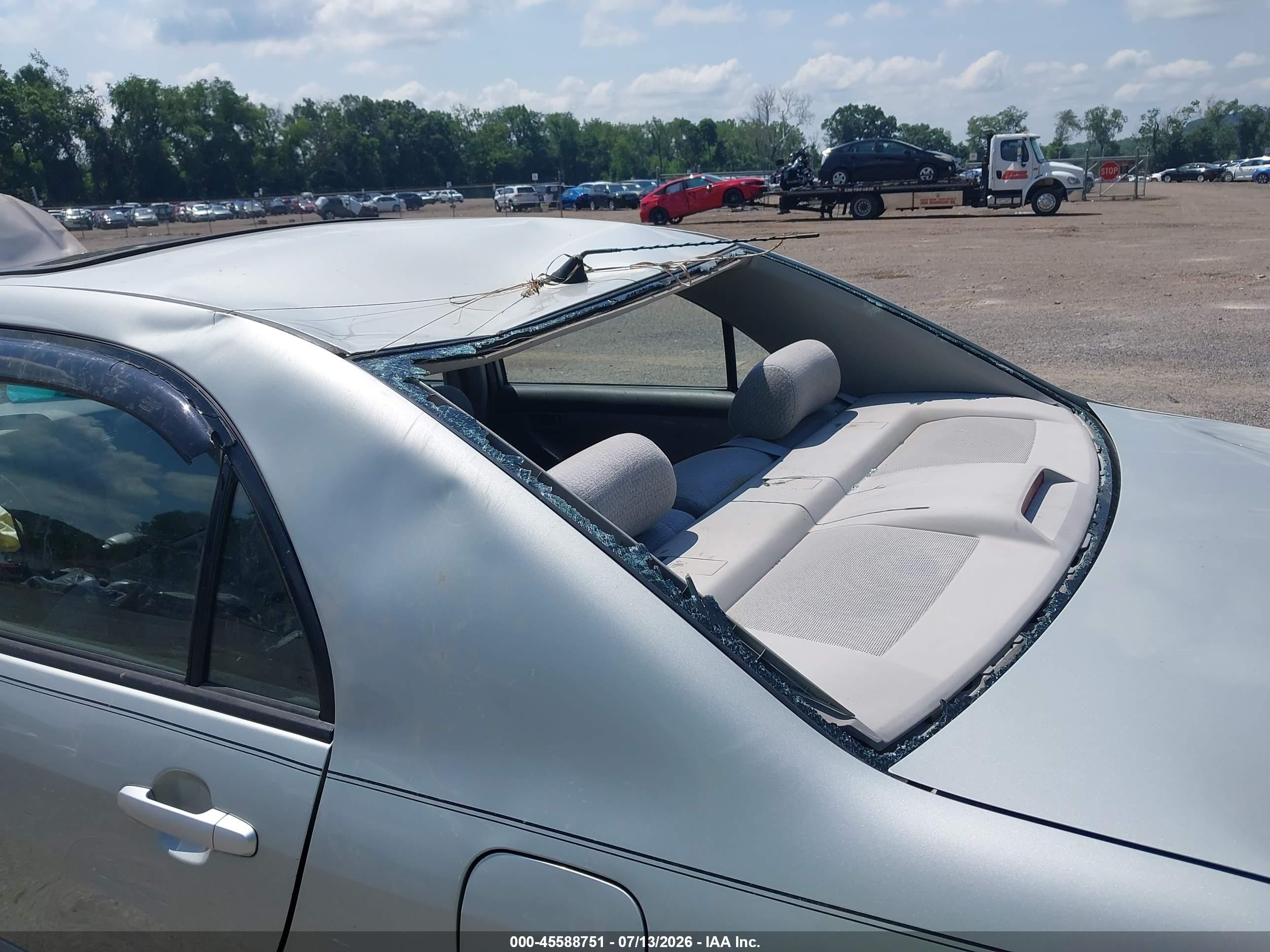 2003 Toyota Corolla Le Gray vin: 2T1BR32E03C154159