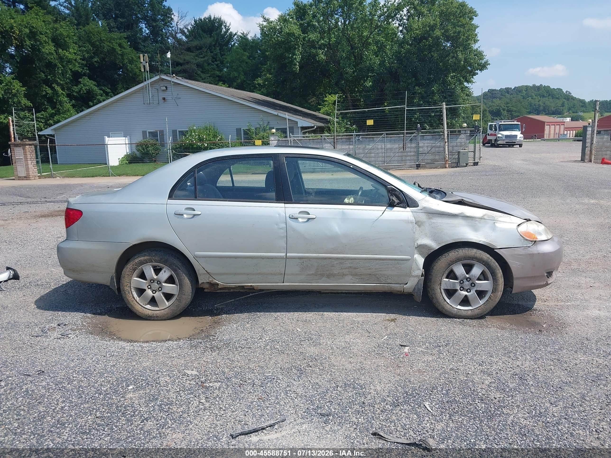 2003 Toyota Corolla Le Gray vin: 2T1BR32E03C154159