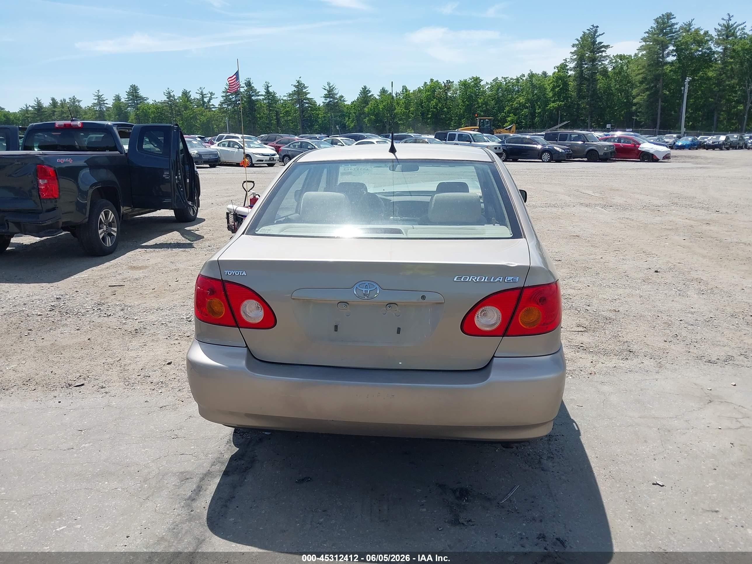 2004 Toyota Corolla Le Beige vin: 2T1BR32E04C196476