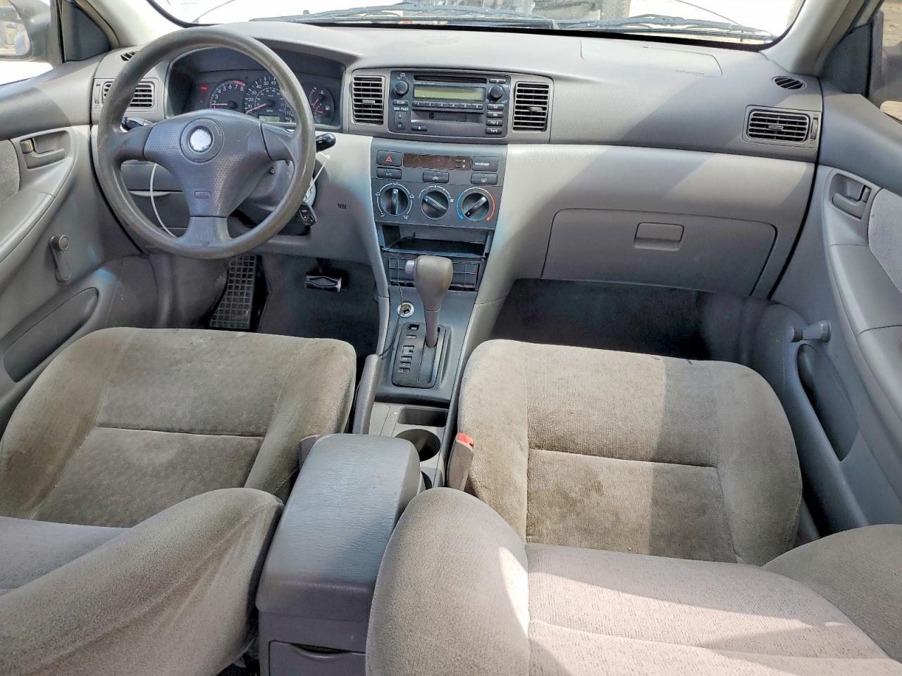 2004 Toyota Corolla Ce Серебряный vin: 2T1BR32E04C221277