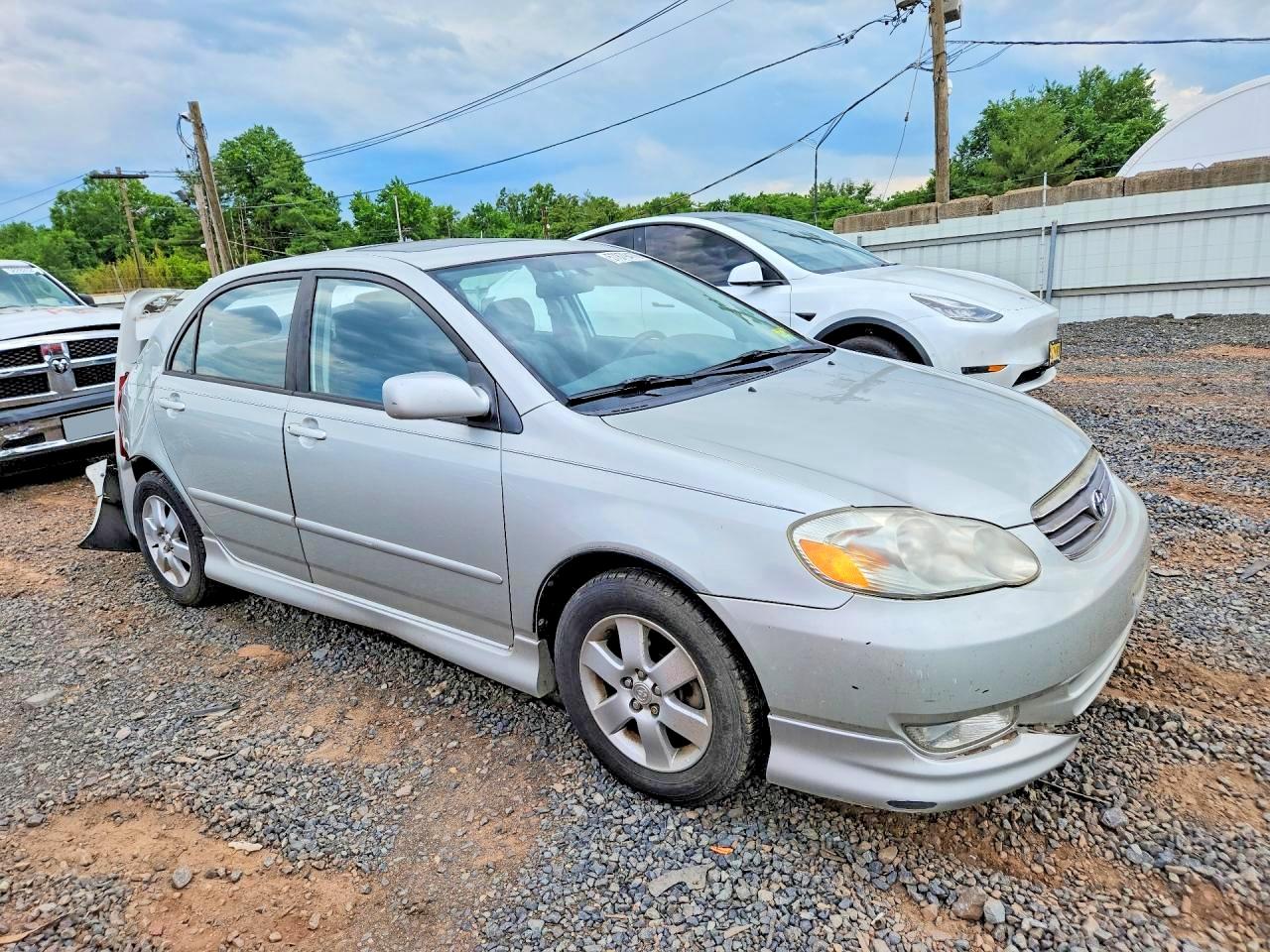 2004 Toyota Corolla S Silver vin: 2T1BR32E04C273086