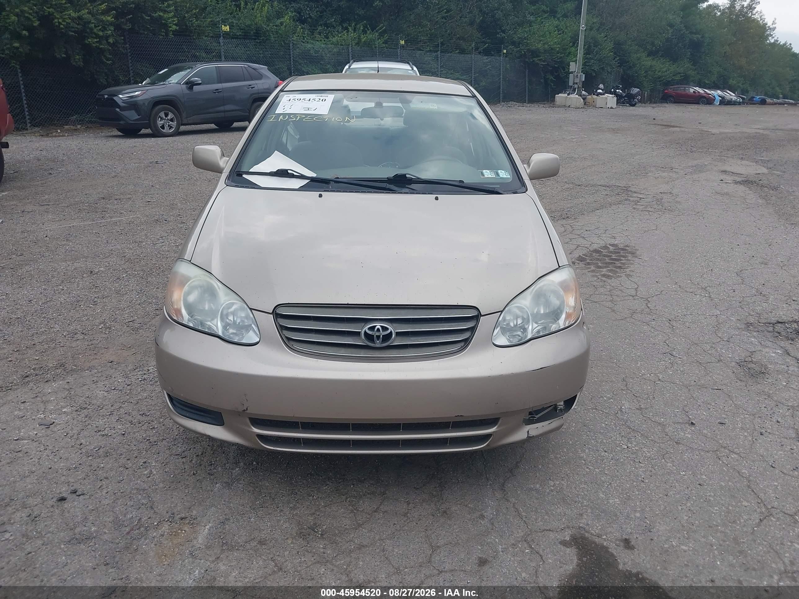 2004 Toyota Corolla Le Gold vin: 2T1BR32E04C299901