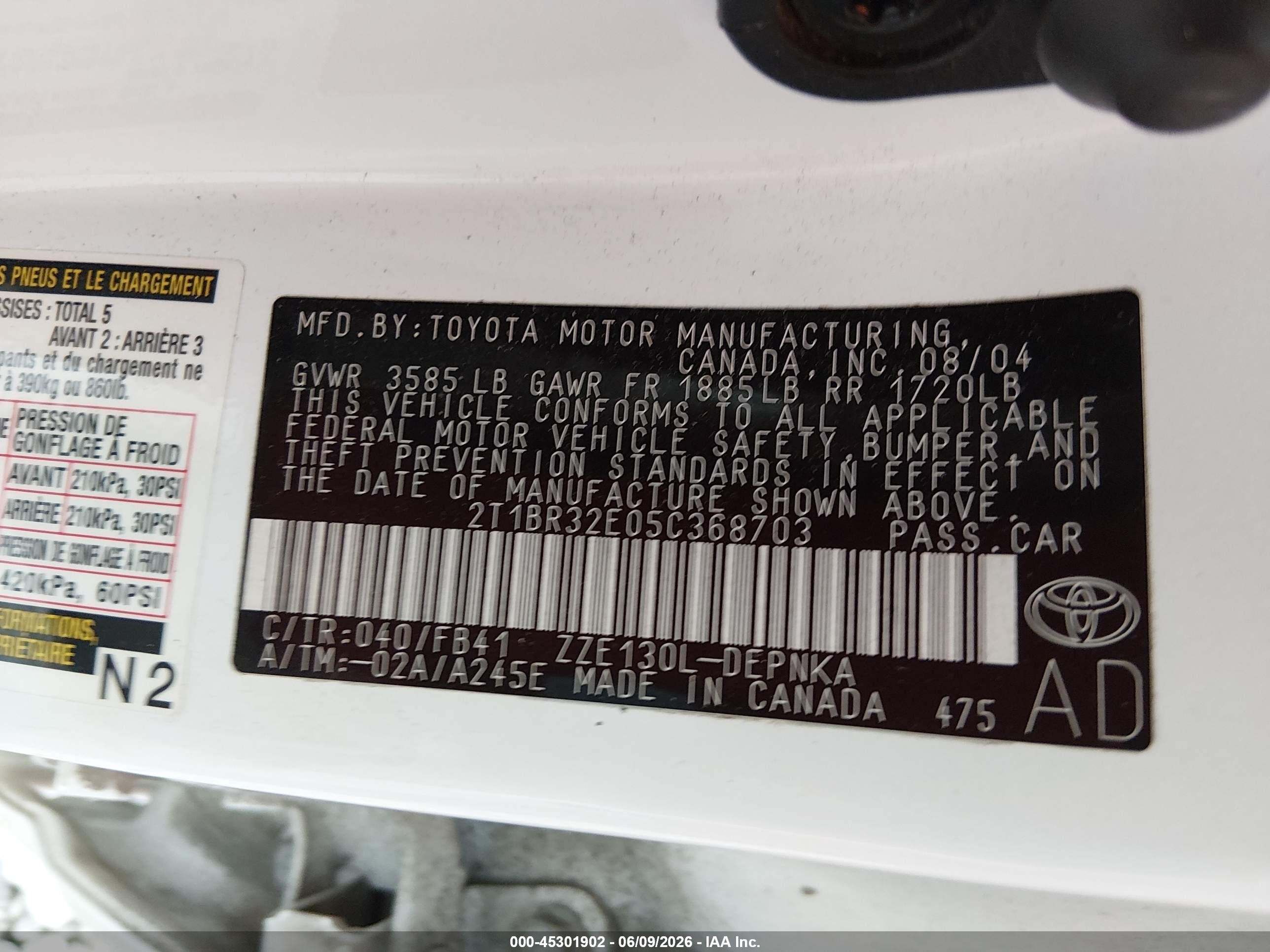 2005 Toyota Corolla Le White vin: 2T1BR32E05C368703