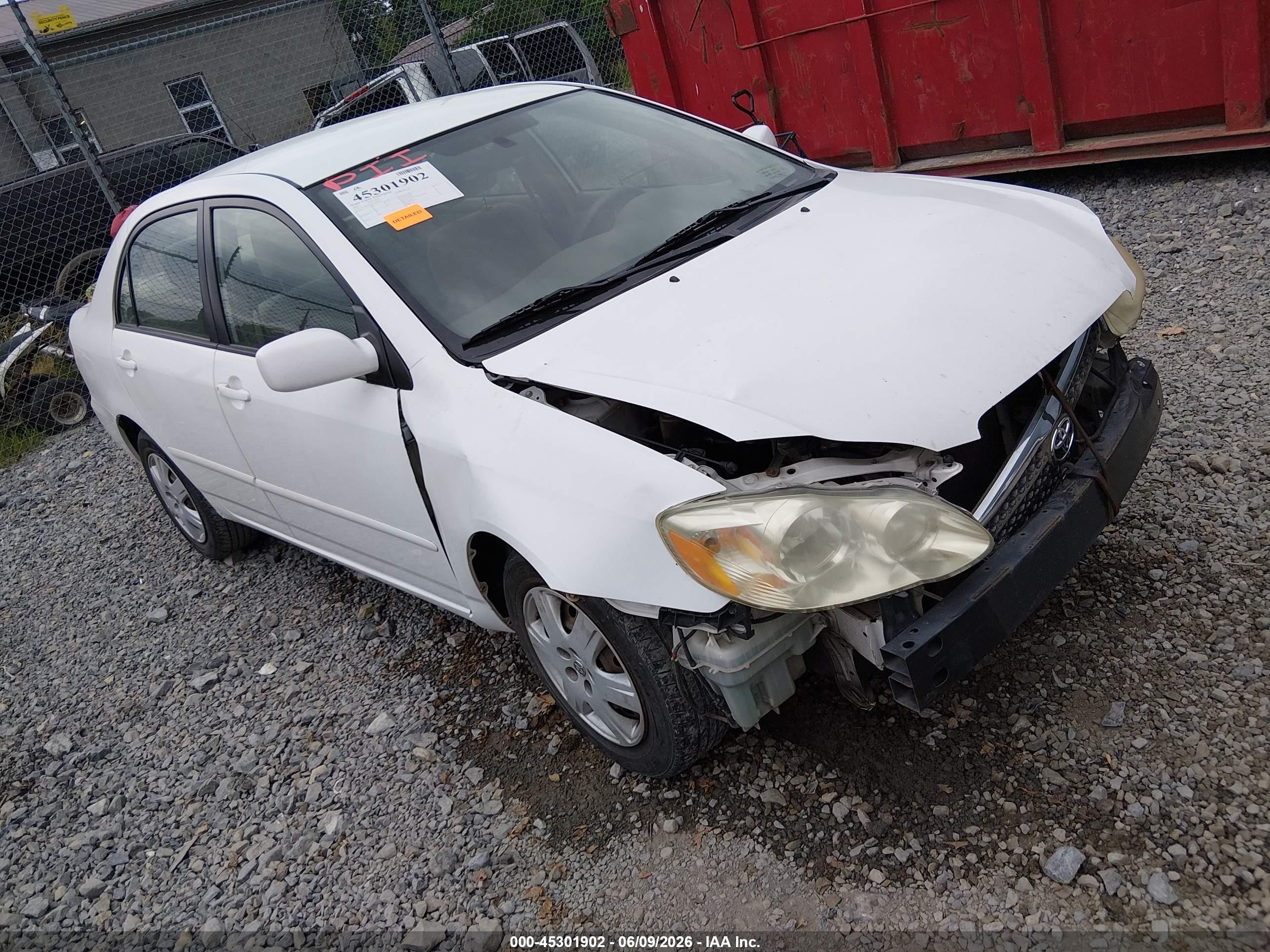 2005 Toyota Corolla Le White vin: 2T1BR32E05C368703