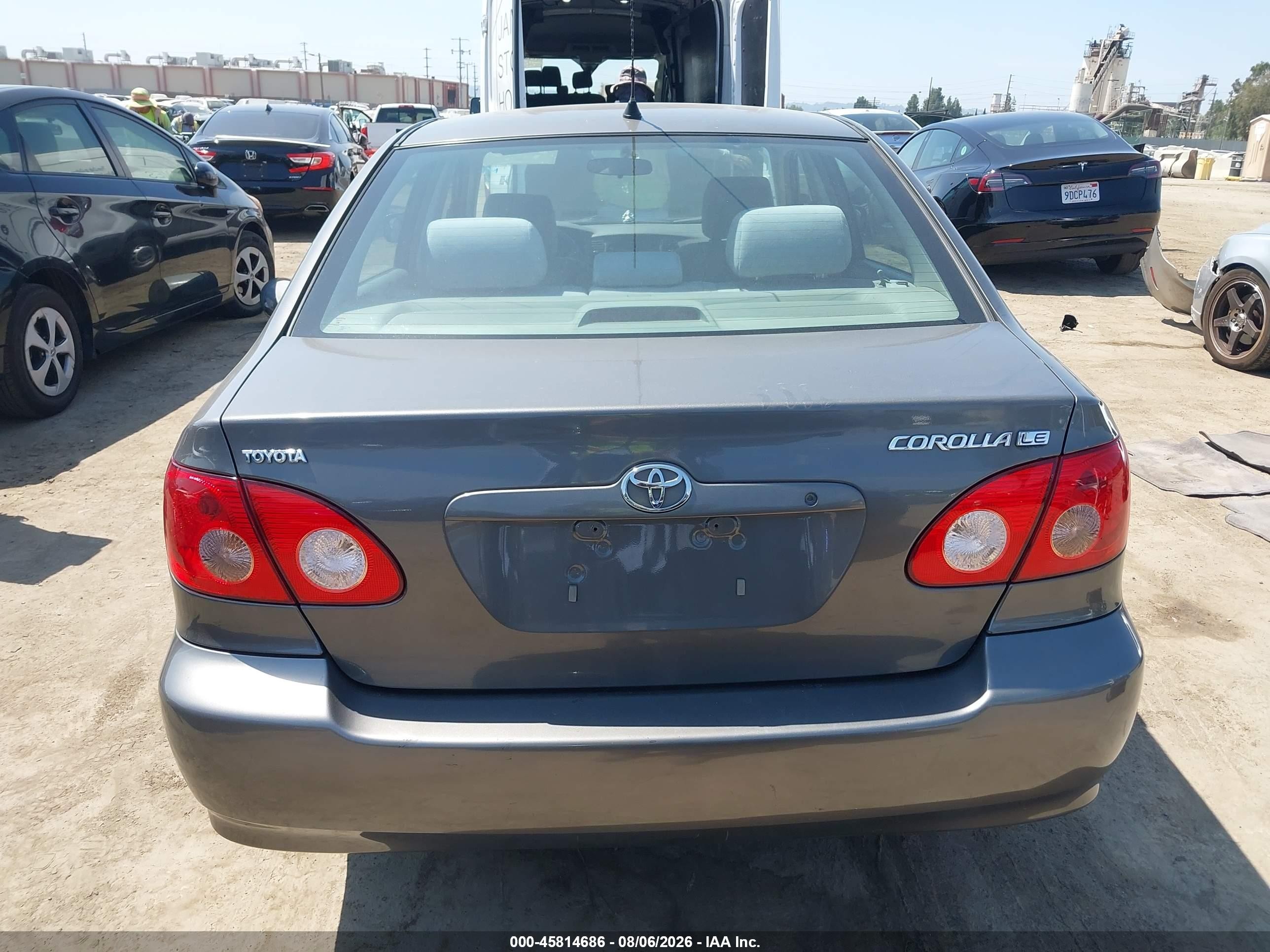 2005 Toyota Corolla Le Gray vin: 2T1BR32E05C368782