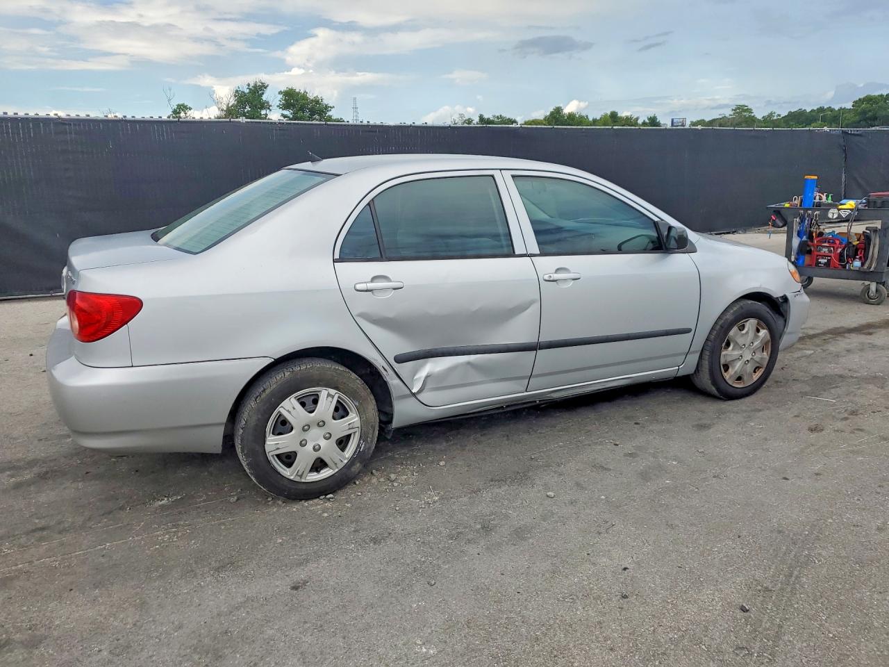 2005 Toyota Corolla Ce Silver vin: 2T1BR32E05C416989