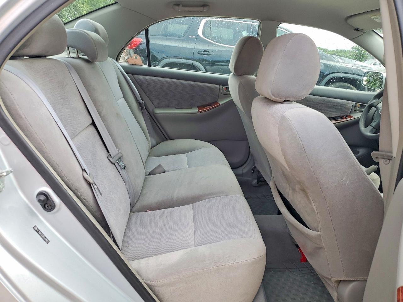2005 Toyota Corolla Le Серебряный vin: 2T1BR32E05C426177
