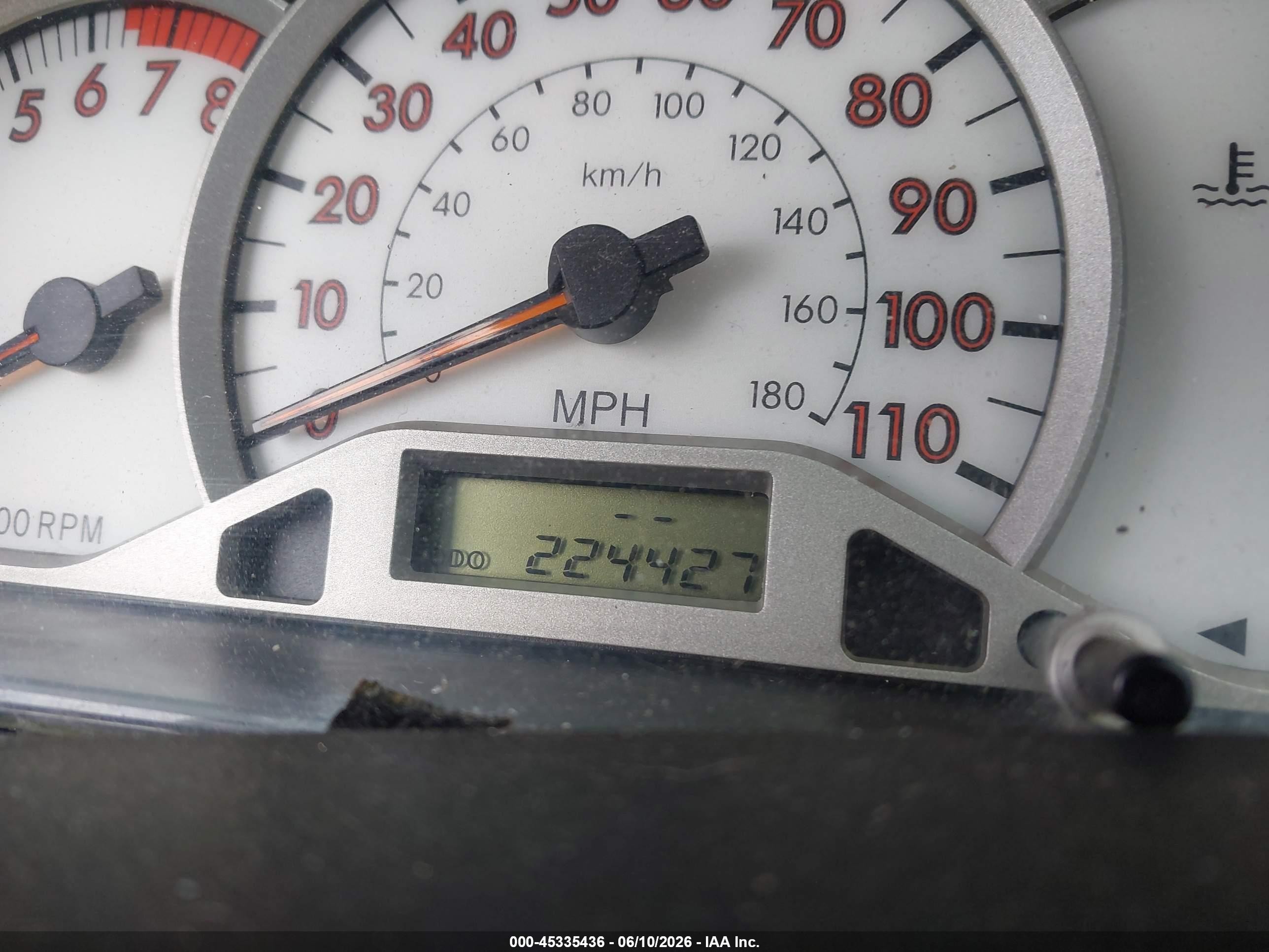 2005 Toyota Corolla S Silver vin: 2T1BR32E05C427183