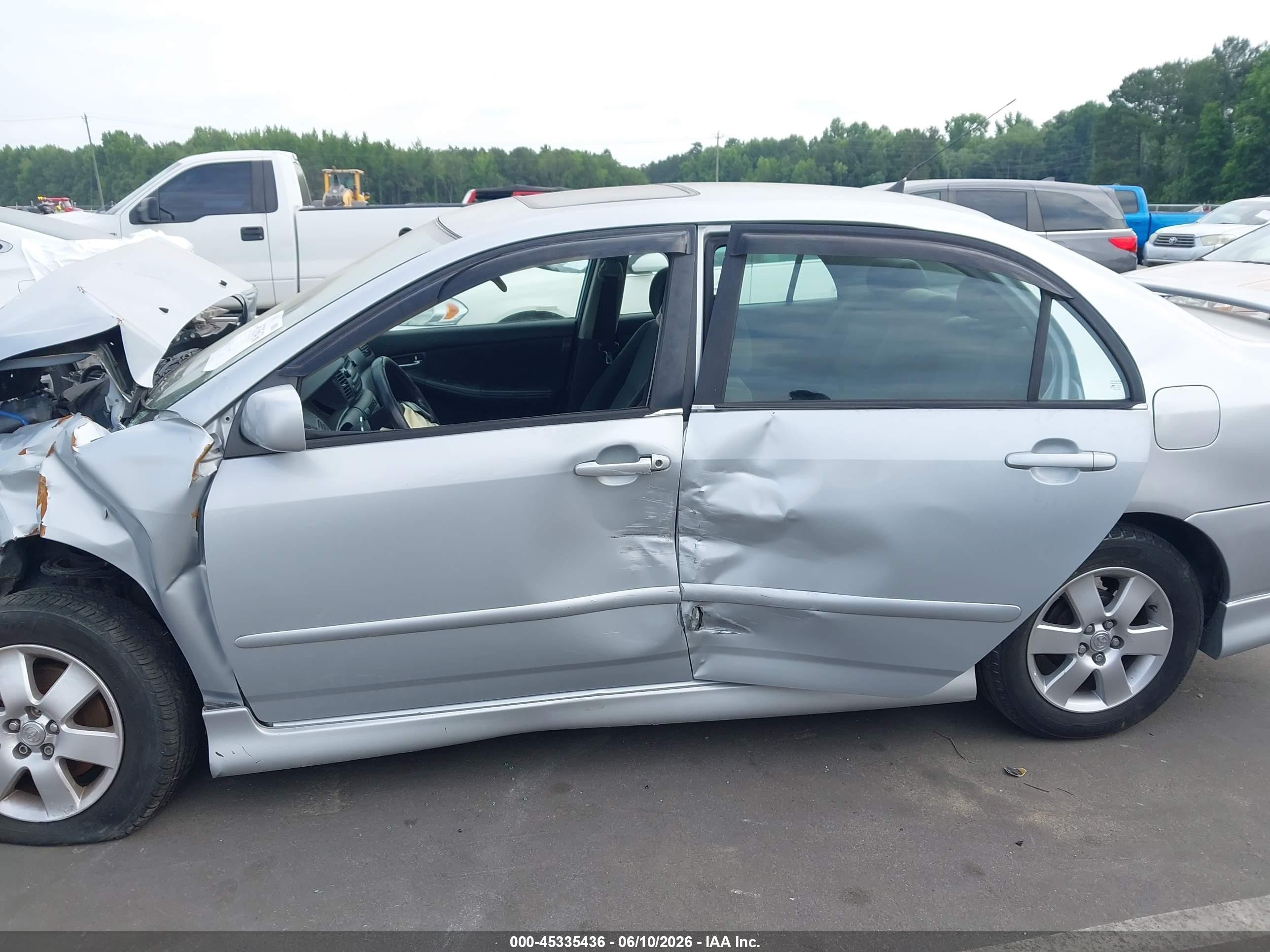 2005 Toyota Corolla S Silver vin: 2T1BR32E05C427183
