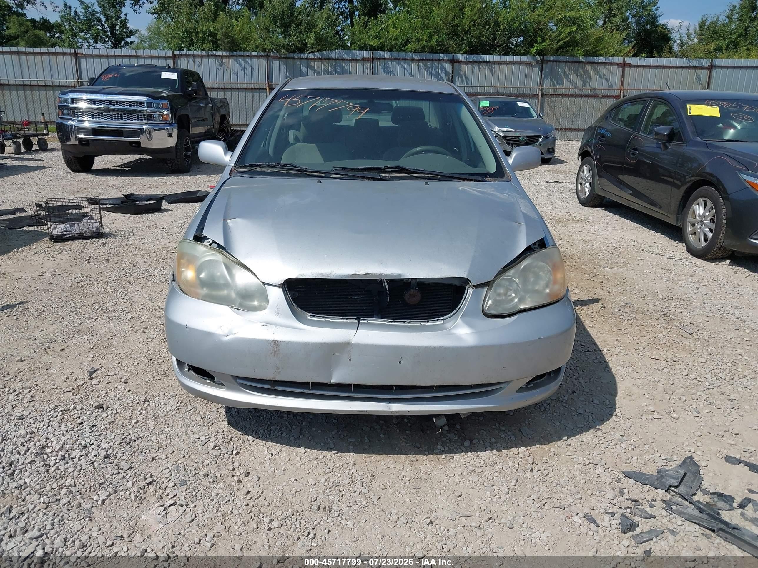 2005 Toyota Corolla Le Silver vin: 2T1BR32E05C553835