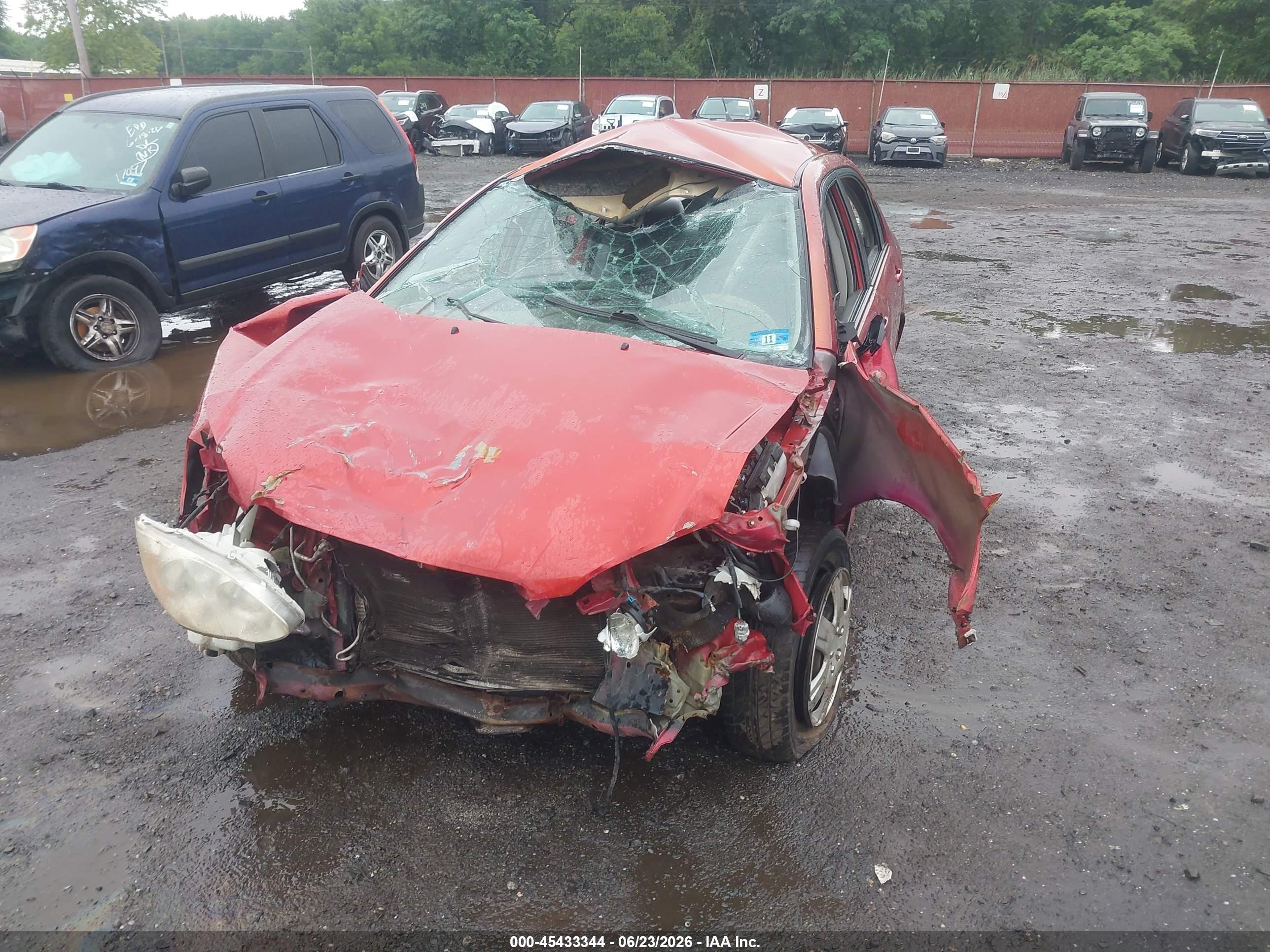 2006 Toyota Corolla Le Red vin: 2T1BR32E06C575416