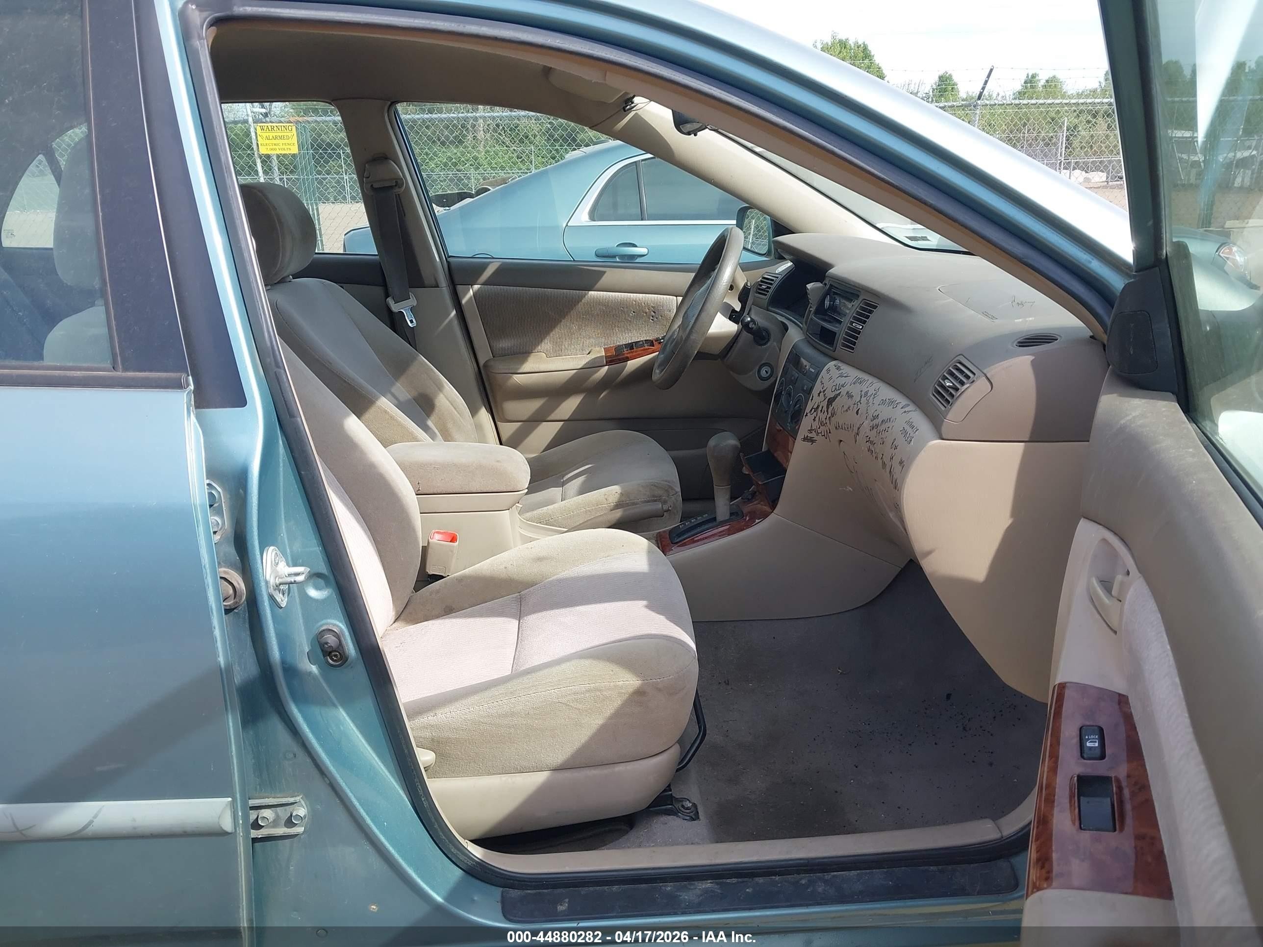 2006 Toyota Corolla Le Green vin: 2T1BR32E06C681946