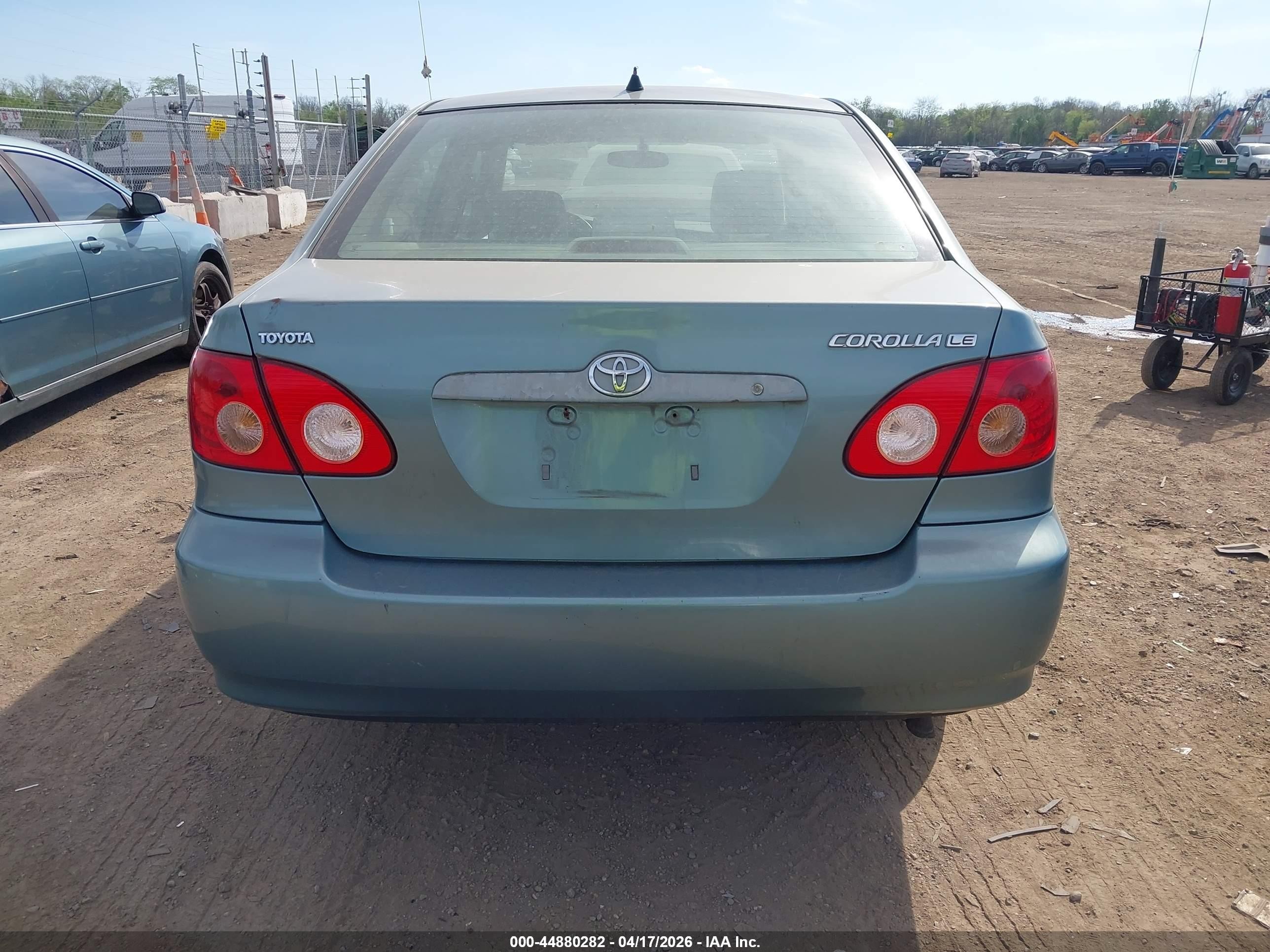 2006 Toyota Corolla Le Green vin: 2T1BR32E06C681946