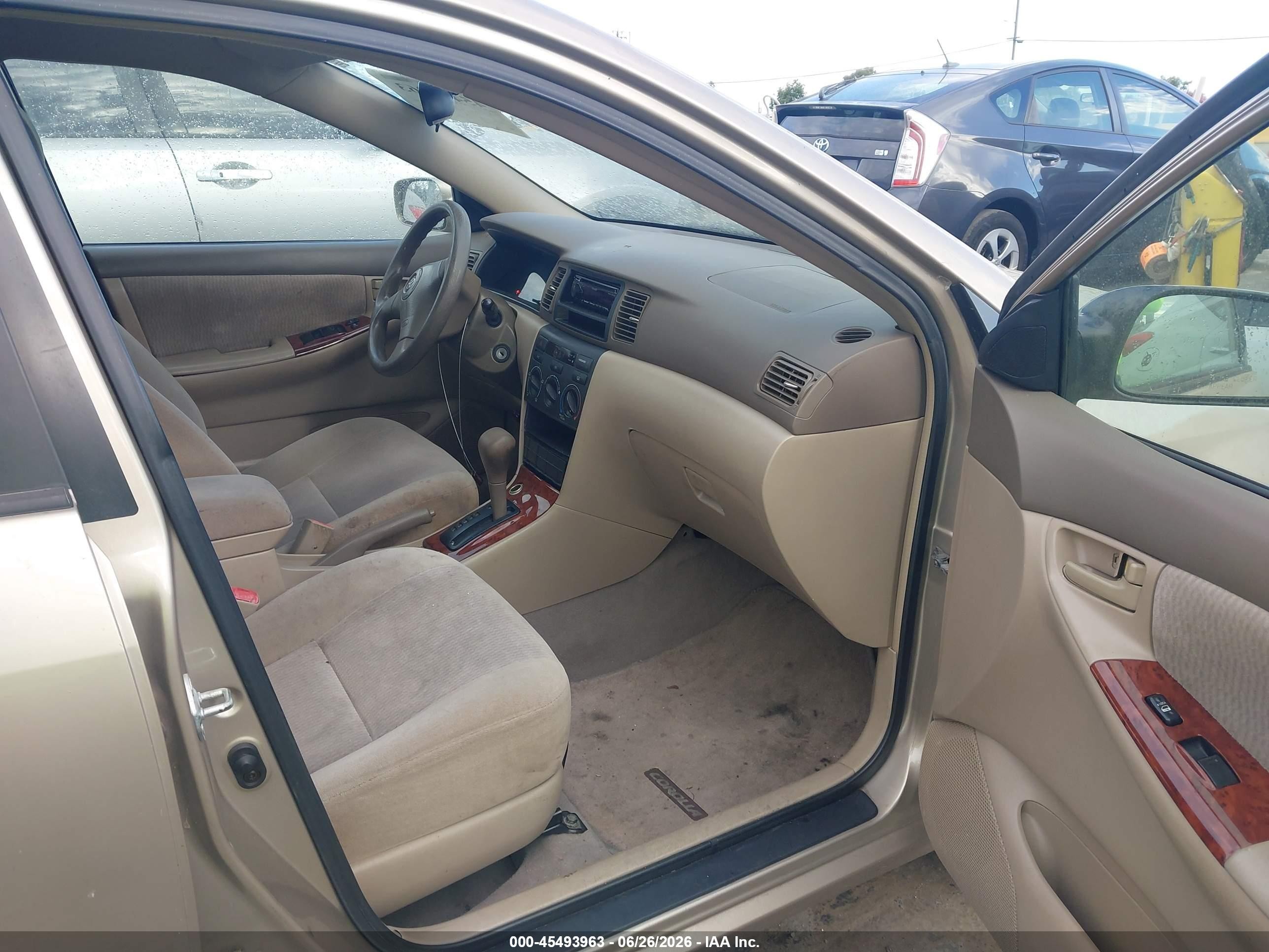 2006 Toyota Corolla Le Gold vin: 2T1BR32E06C698245