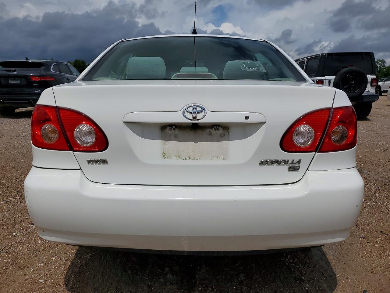 2006 Toyota Corolla Le White vin: 2T1BR32E06C703315