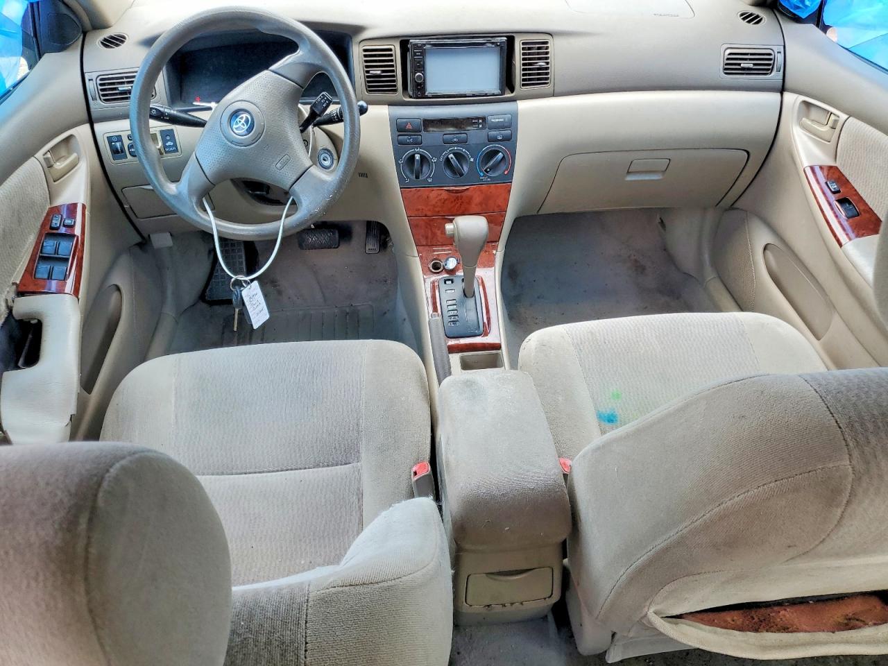 2007 Toyota Corolla Le Red vin: 2T1BR32E07C722805