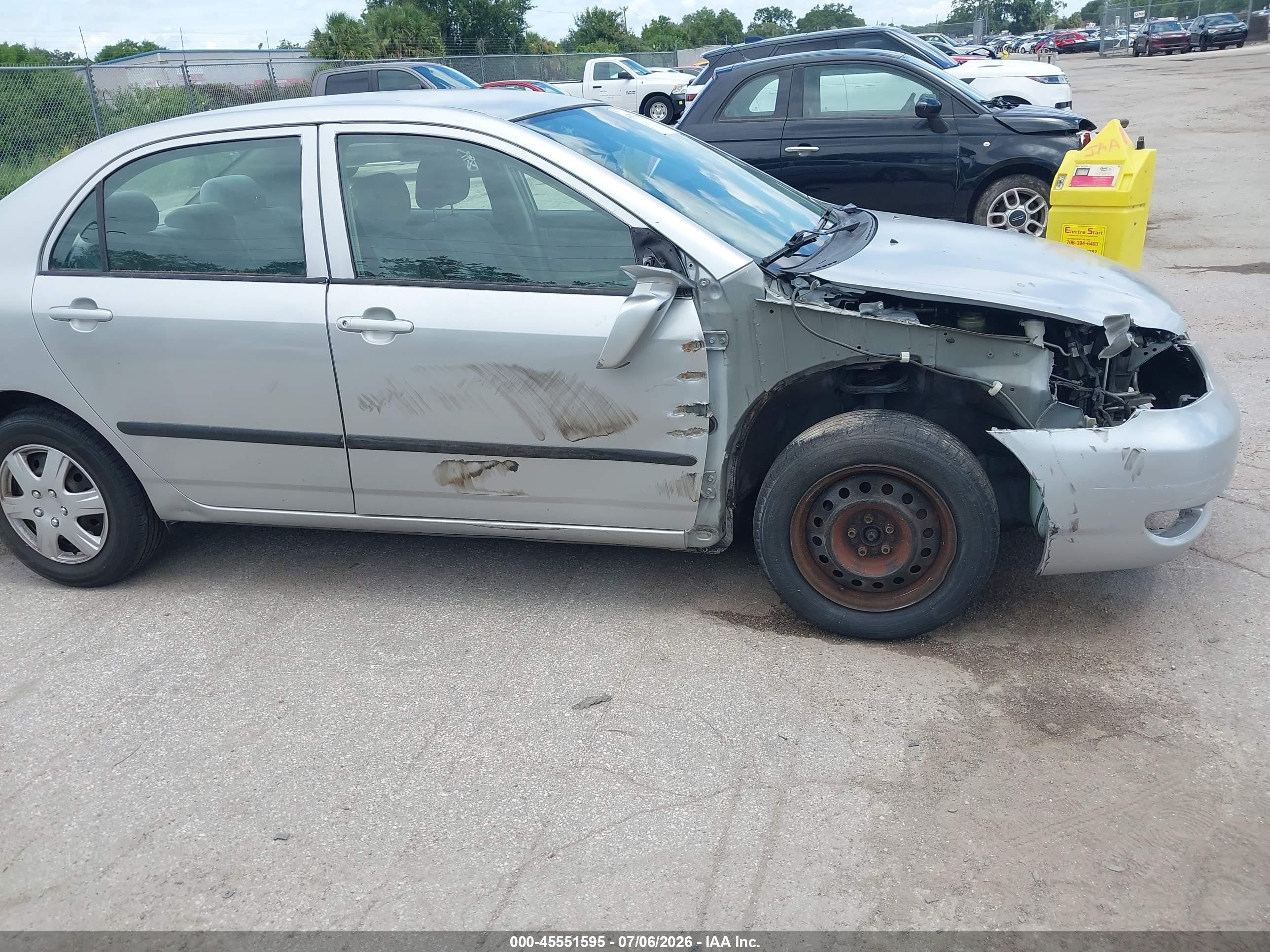 2007 Toyota Corolla Ce Серебряный vin: 2T1BR32E07C764746