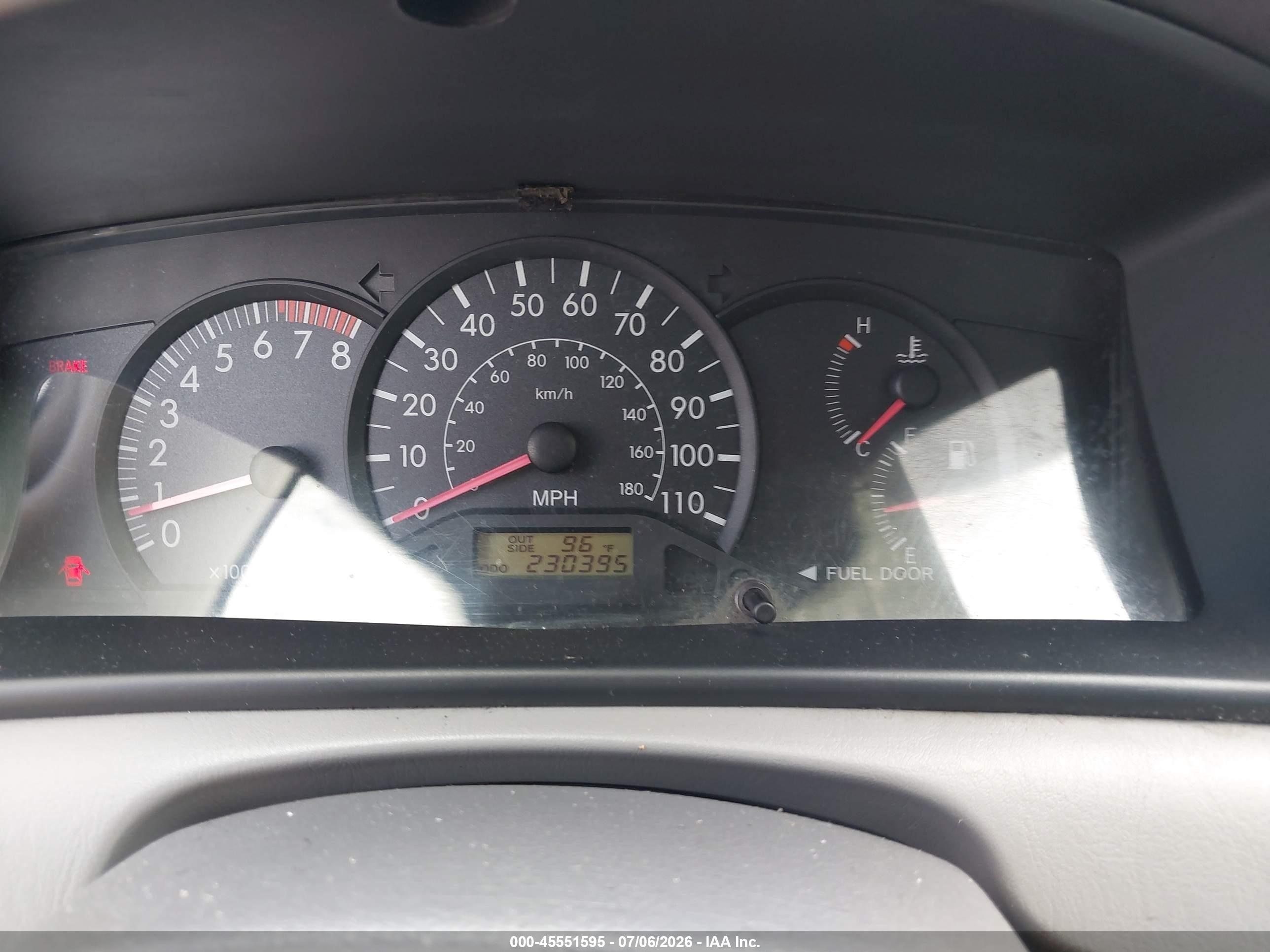 2007 Toyota Corolla Ce Серебряный vin: 2T1BR32E07C764746