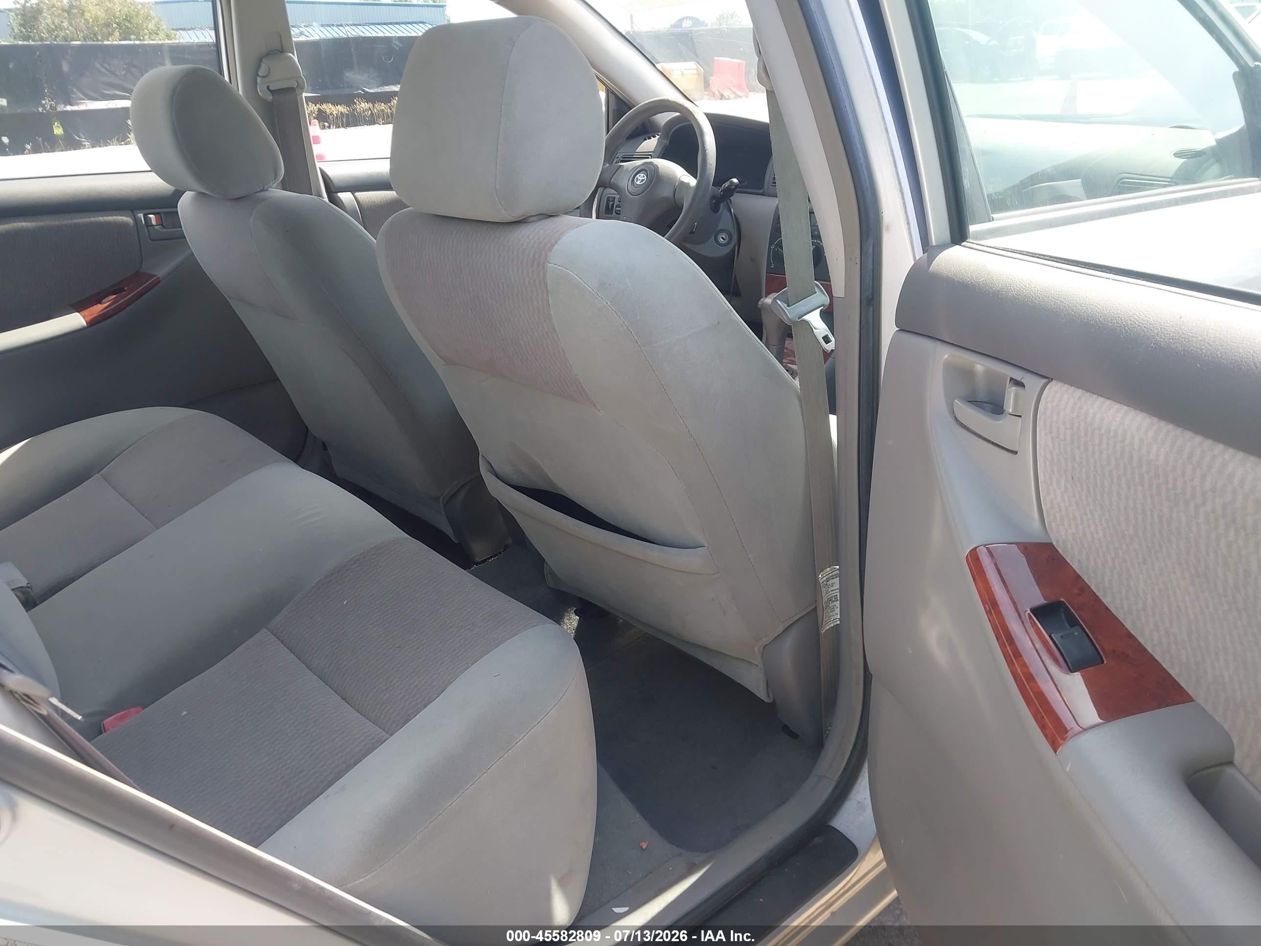 2007 Toyota Corolla Le Silver vin: 2T1BR32E07C795141