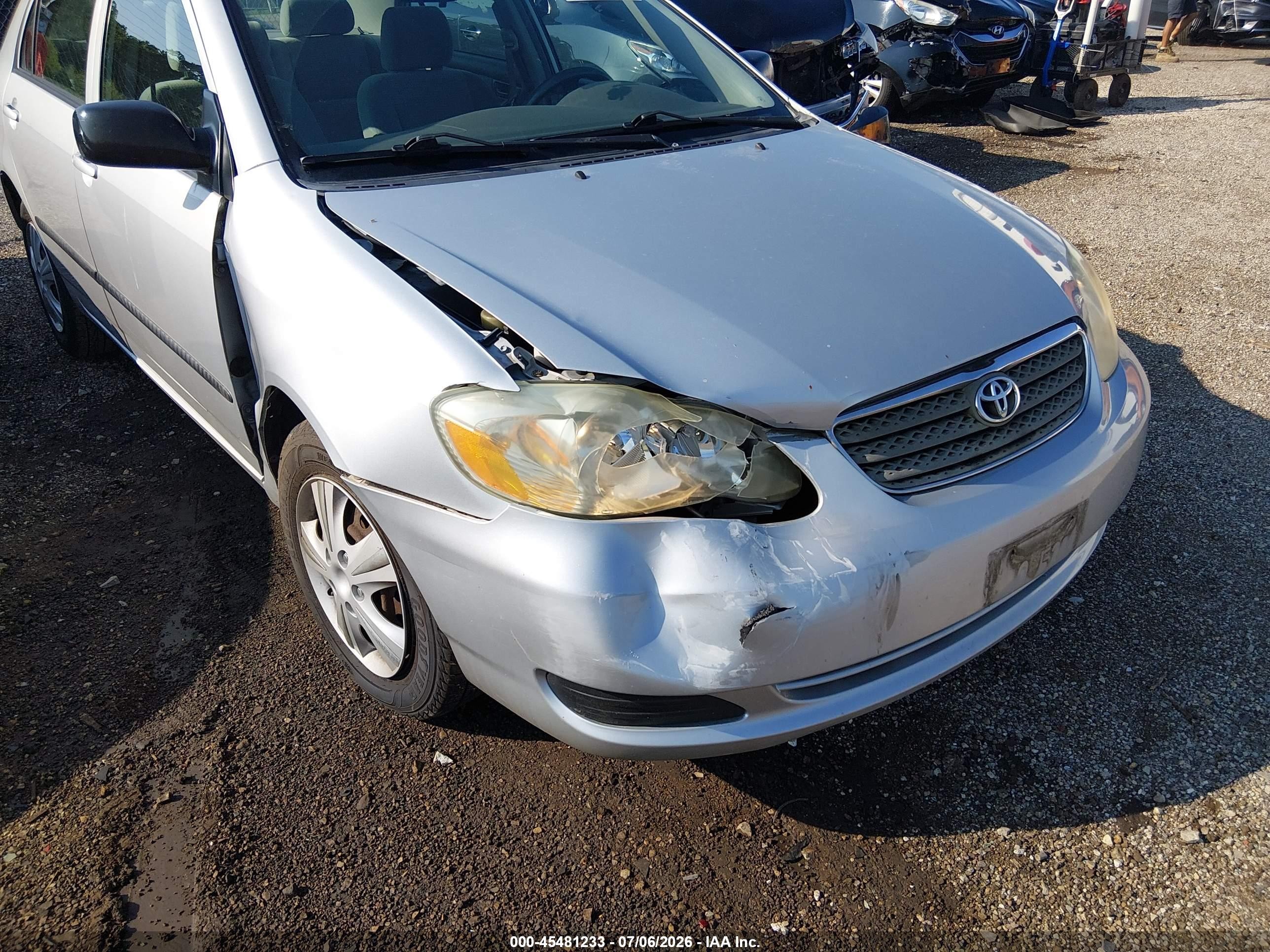 2007 Toyota Corolla Ce Silver vin: 2T1BR32E07C796256