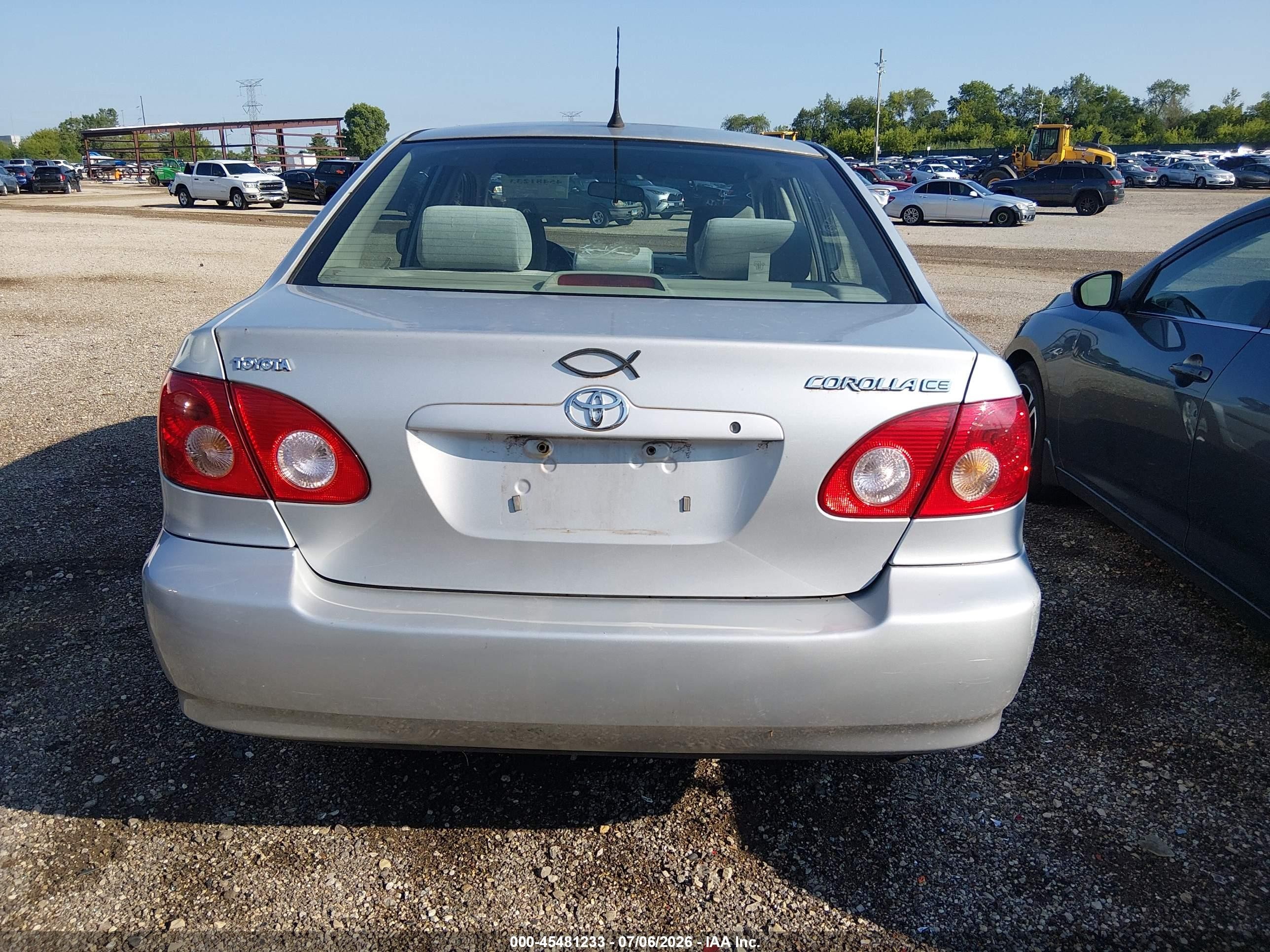2007 Toyota Corolla Ce Silver vin: 2T1BR32E07C796256