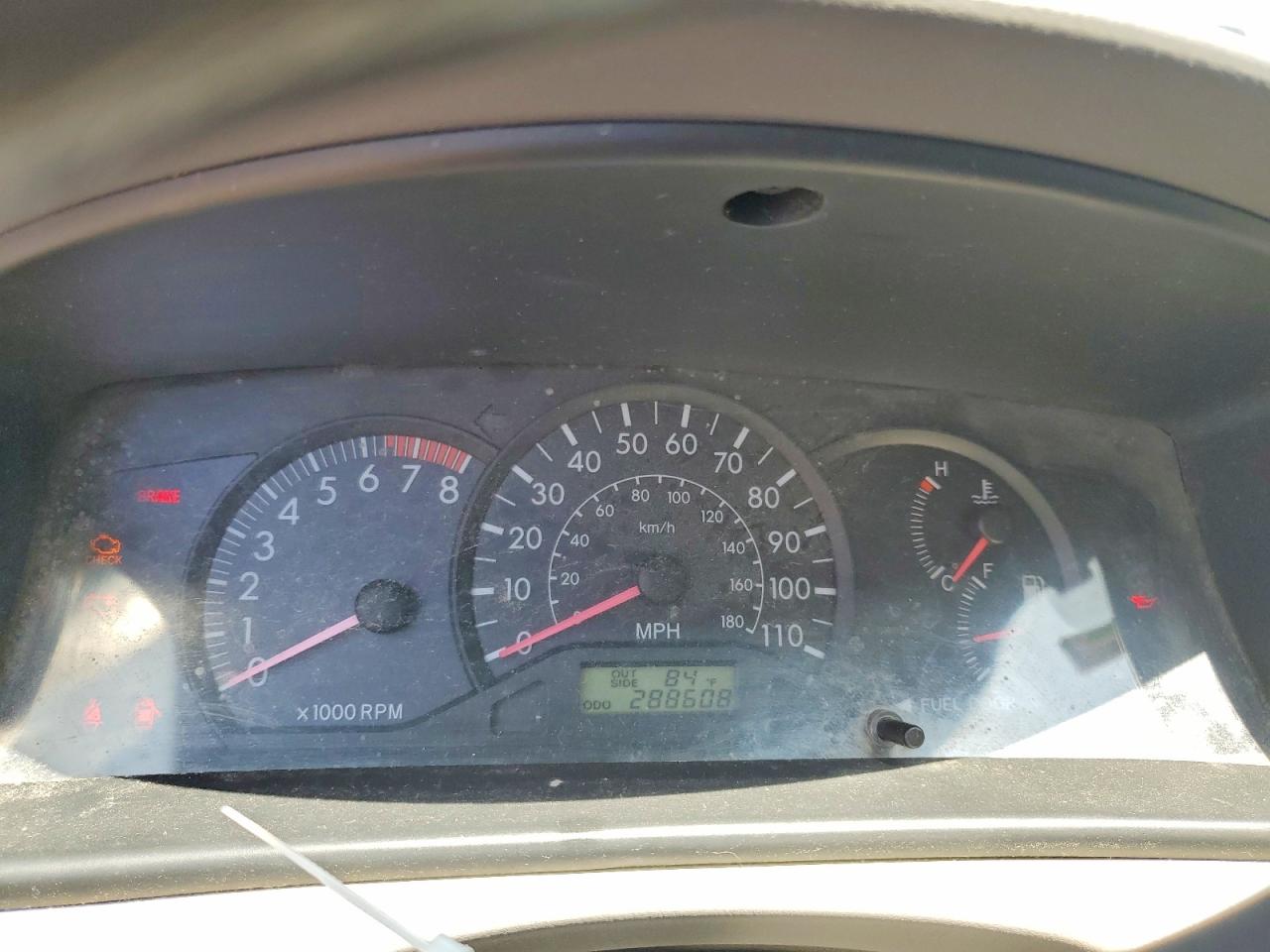 2007 Toyota Corolla Ce Red vin: 2T1BR32E07C849618