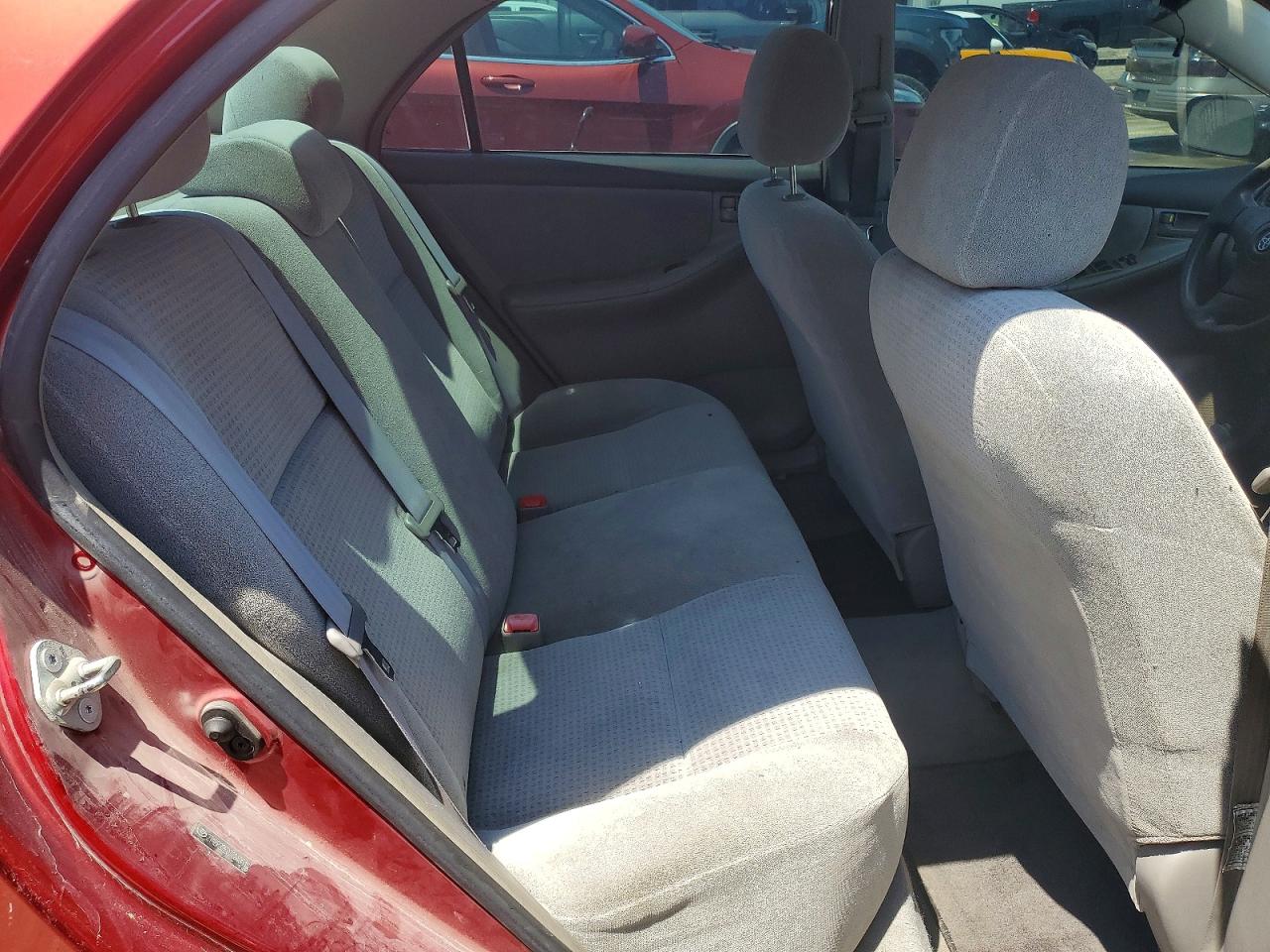 2007 Toyota Corolla Ce Red vin: 2T1BR32E07C849618