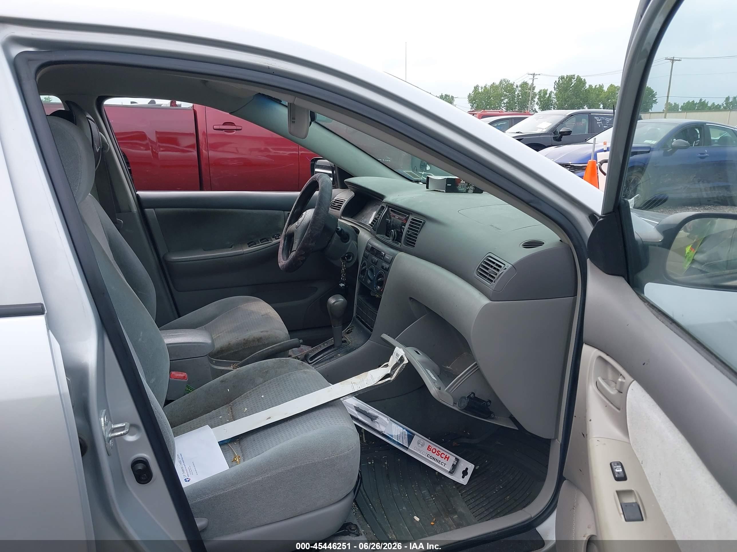 2008 Toyota Corolla Ce Silver vin: 2T1BR32E08C933973