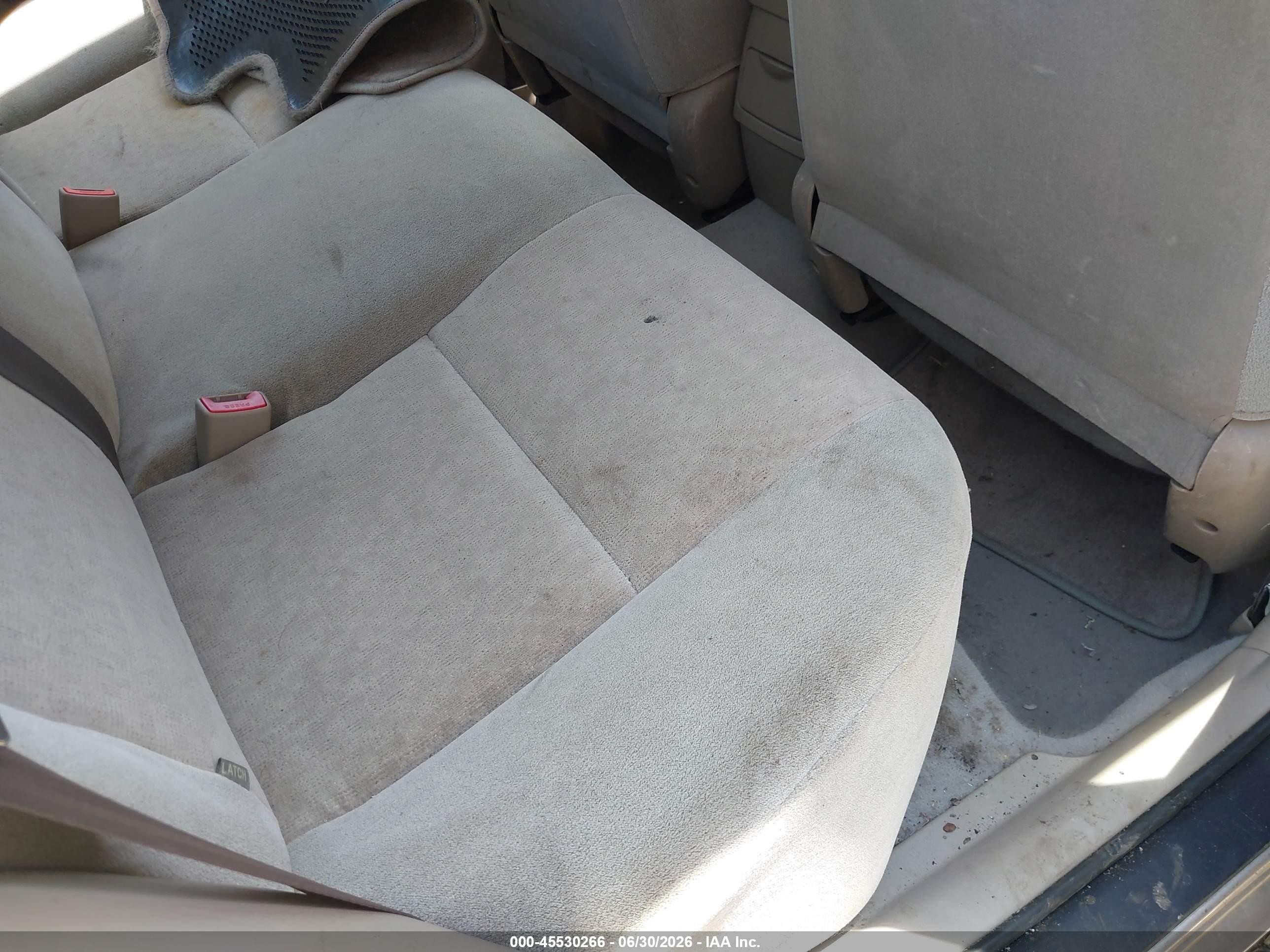 2003 Toyota Corolla Ce Beige vin: 2T1BR32E13C018204
