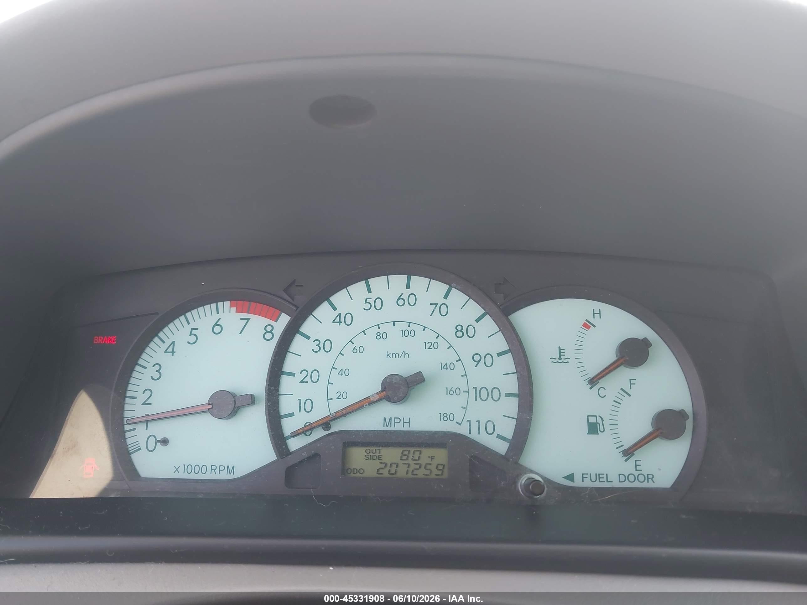 2003 Toyota Corolla Le Silver vin: 2T1BR32E13C086678