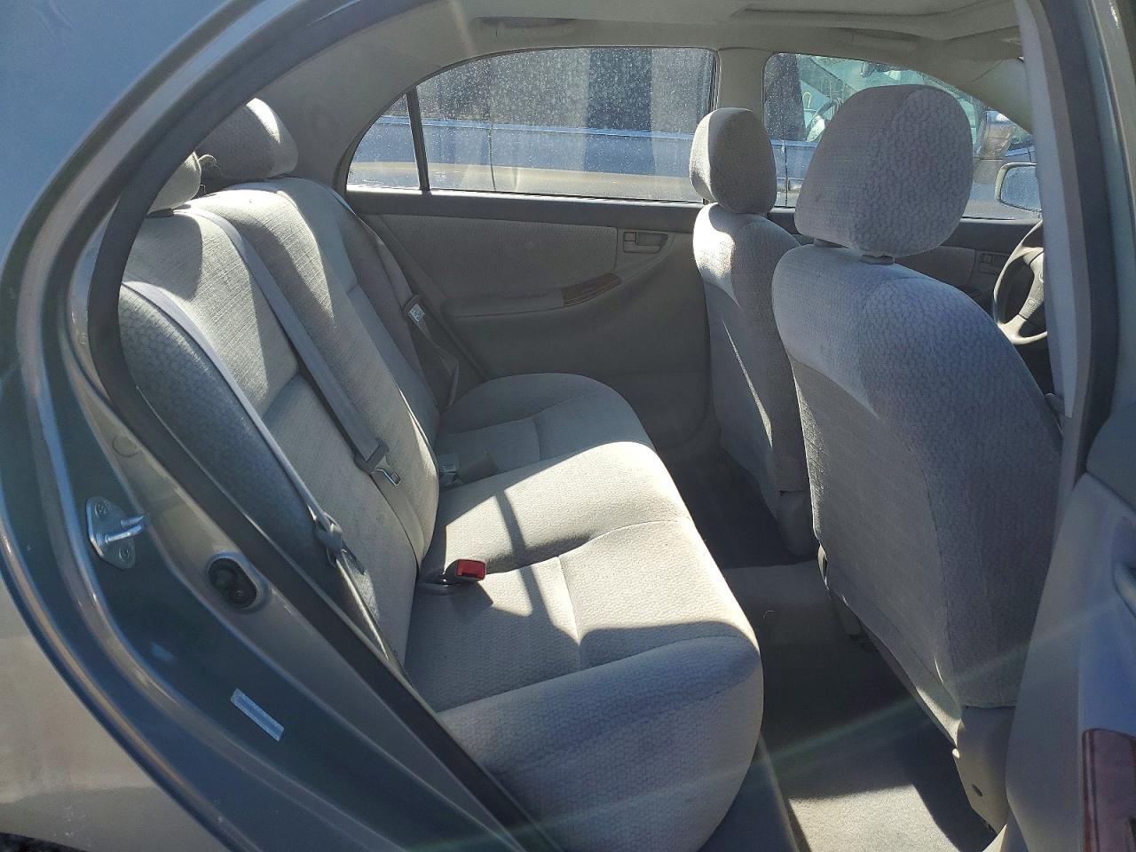 2003 Toyota Corolla Le Tan vin: 2T1BR32E13C114866