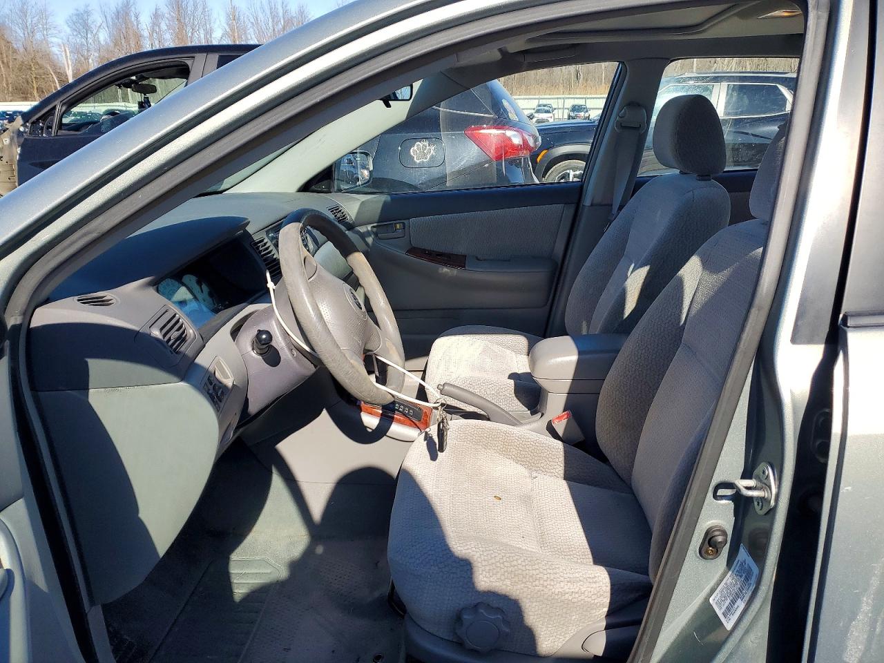 2003 Toyota Corolla Le Tan vin: 2T1BR32E13C114866