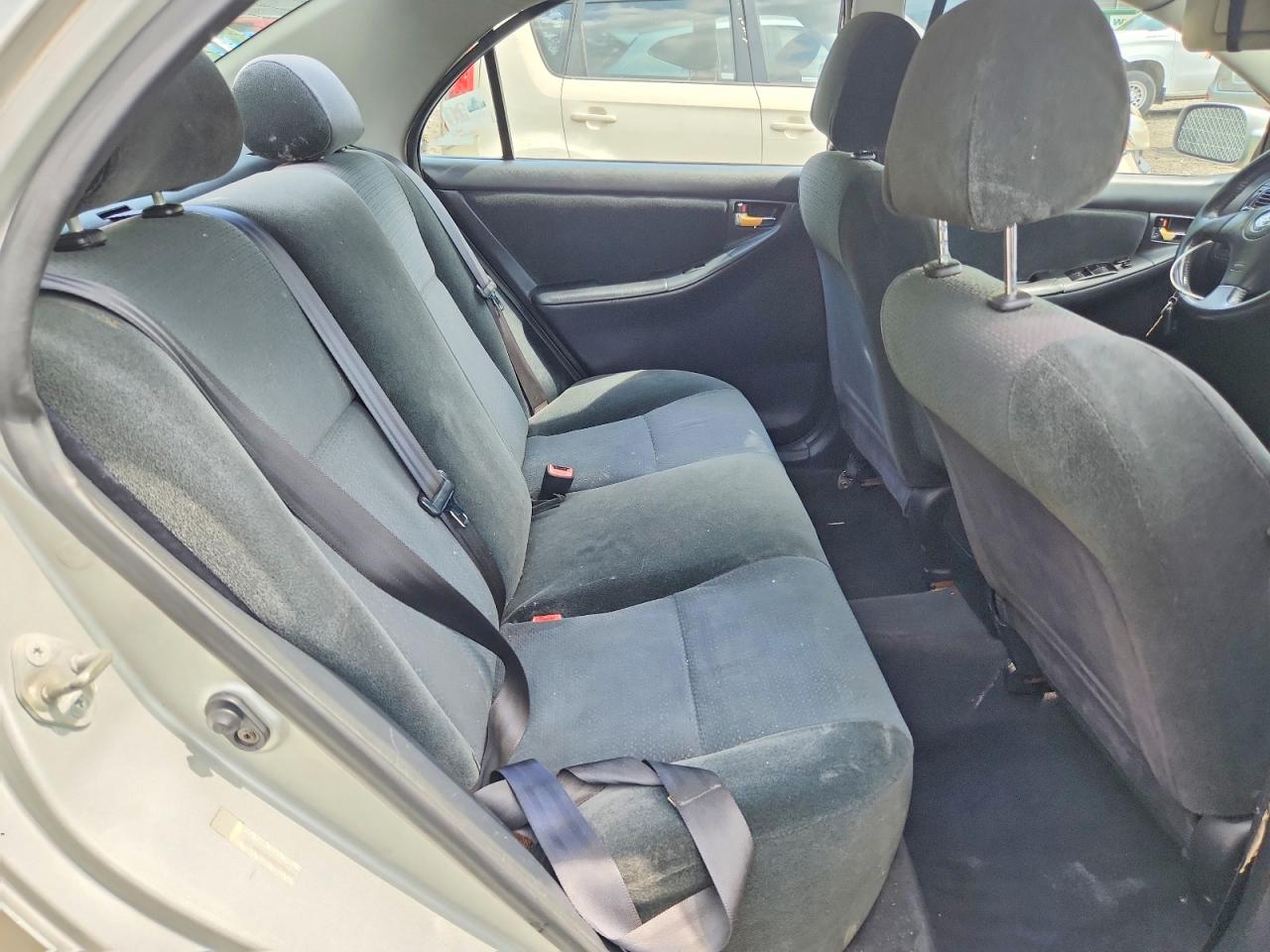 2003 Toyota Corolla S Серебряный vin: 2T1BR32E13C159628