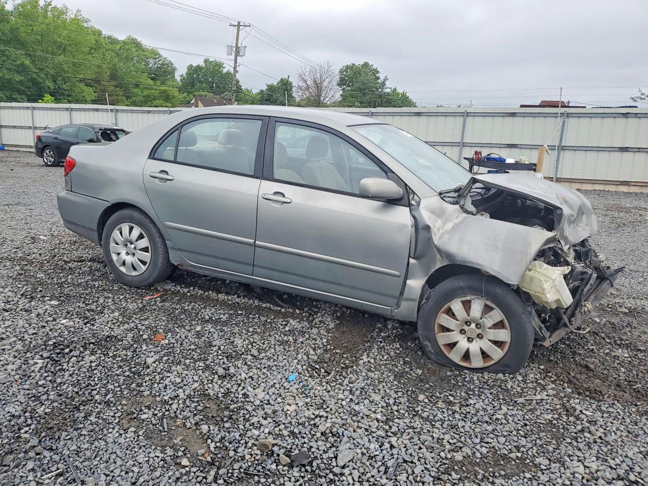 2004 Toyota Corolla Le Gray vin: 2T1BR32E14C222860