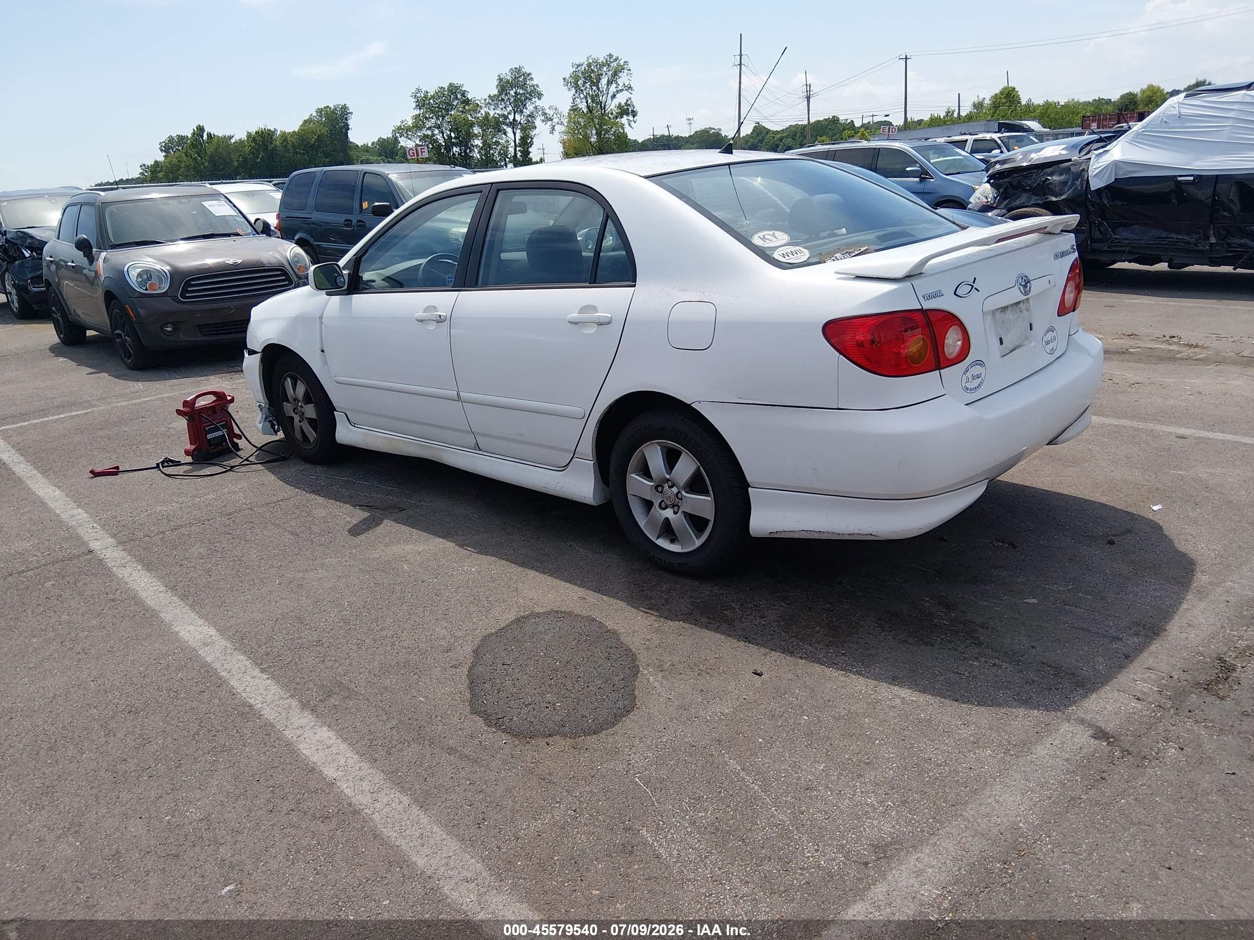 2004 Toyota Corolla S White vin: 2T1BR32E14C250061