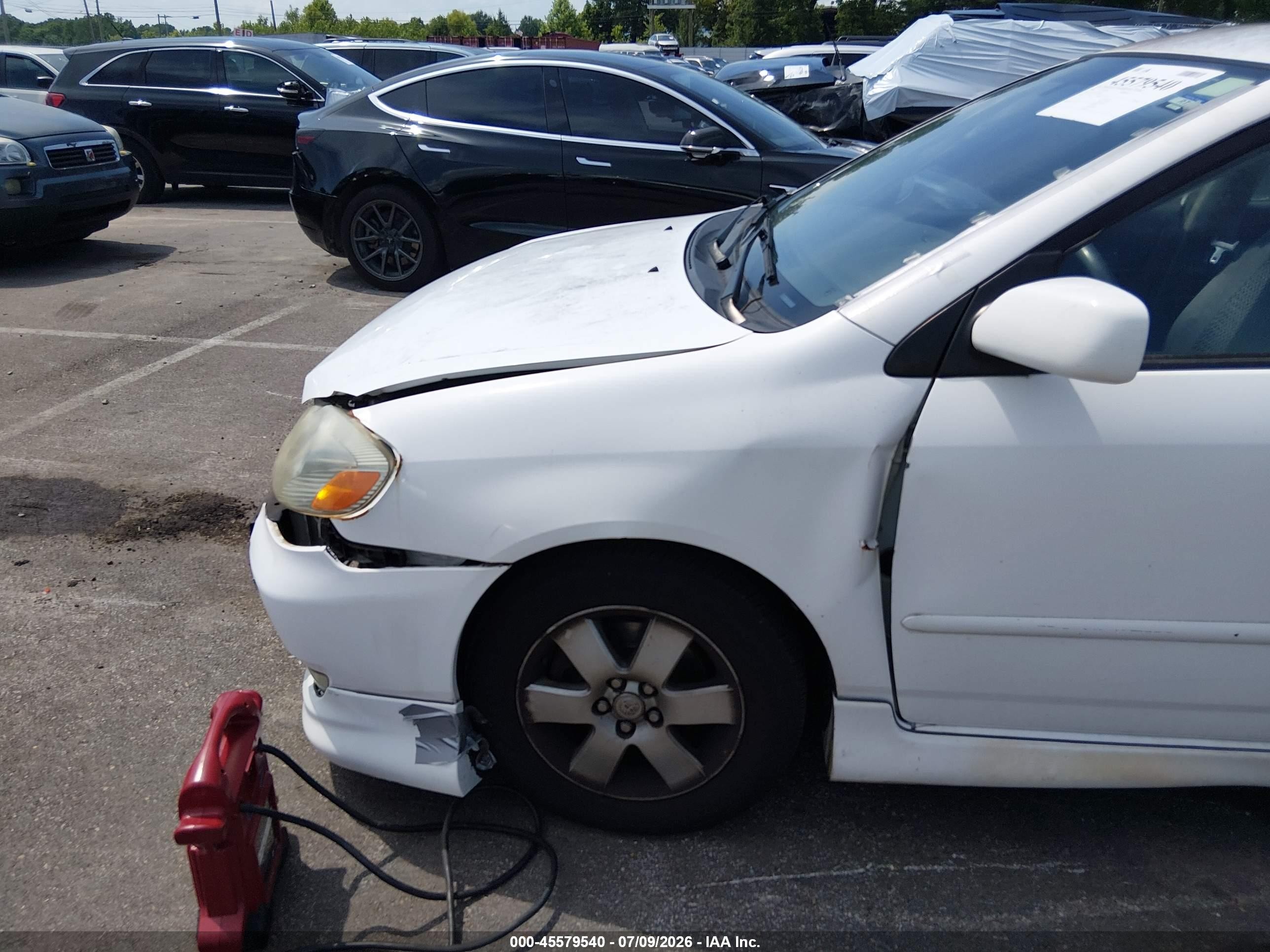 2004 Toyota Corolla S White vin: 2T1BR32E14C250061
