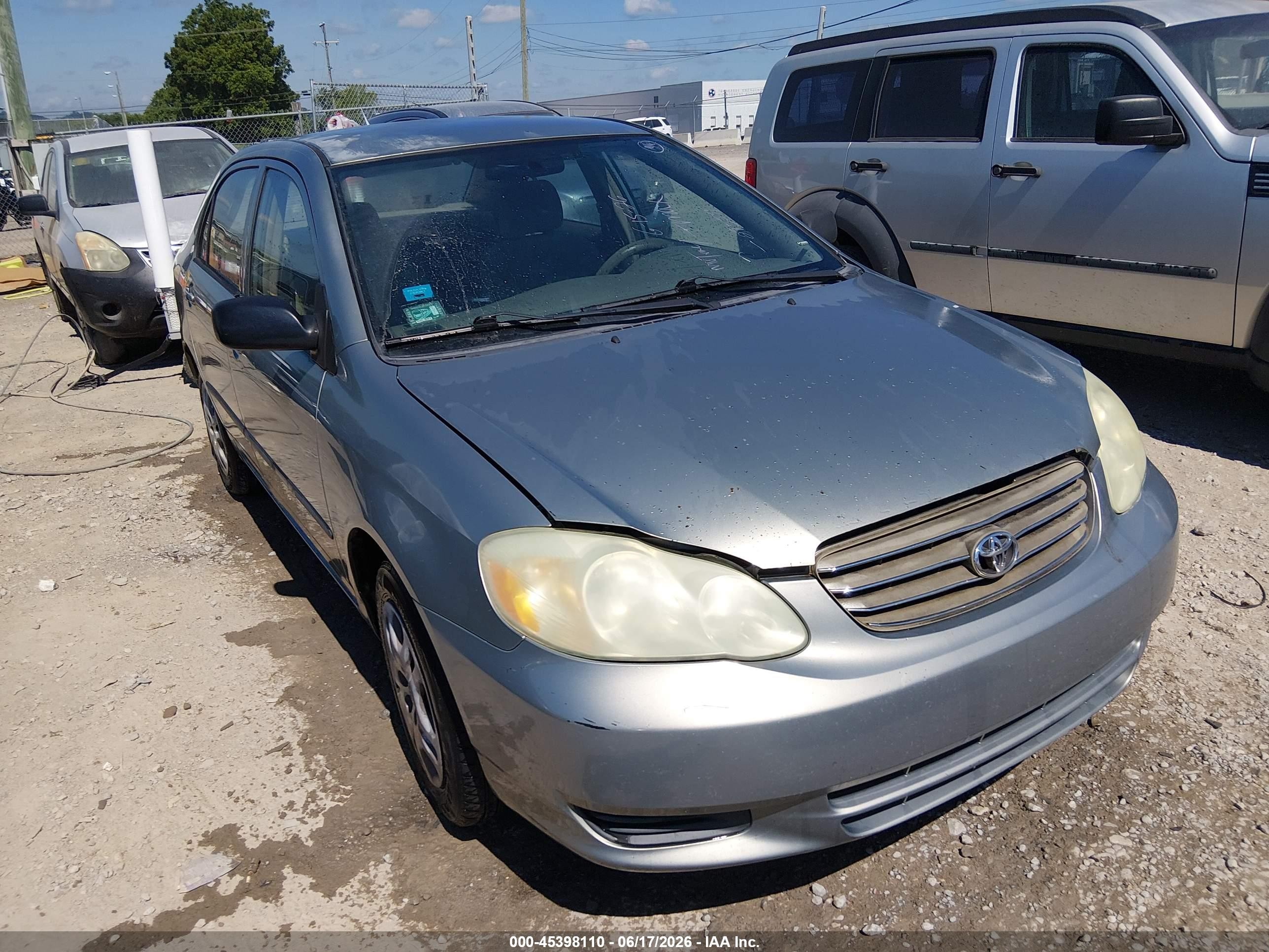 2004 Toyota Corolla Ce Silver vin: 2T1BR32E14C295551